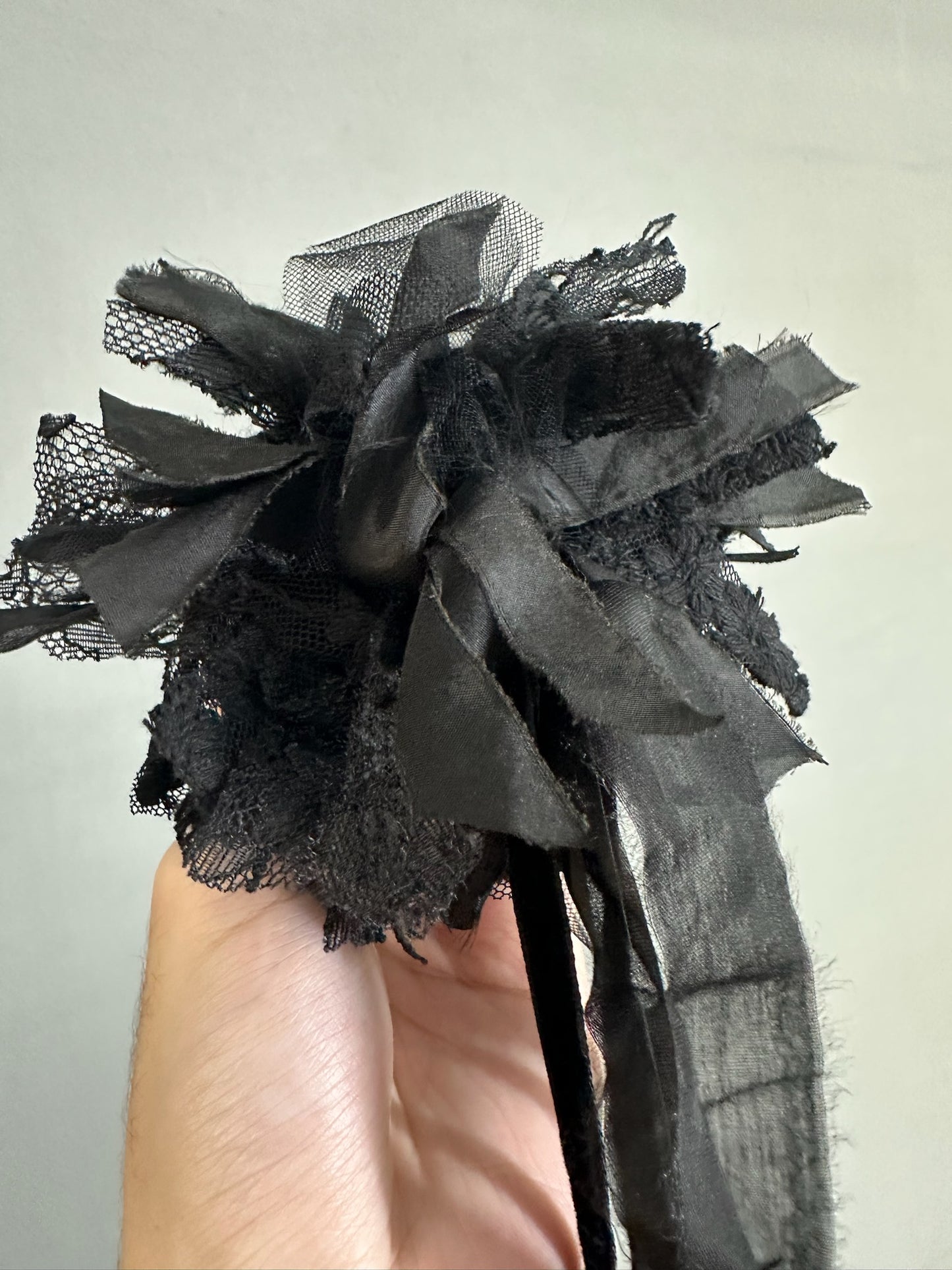 Peng Tai Floral Choker