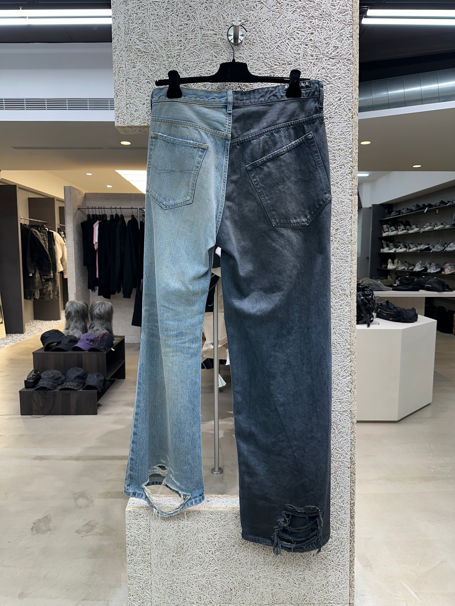 Balenciaga Fifty-fifty Jeans