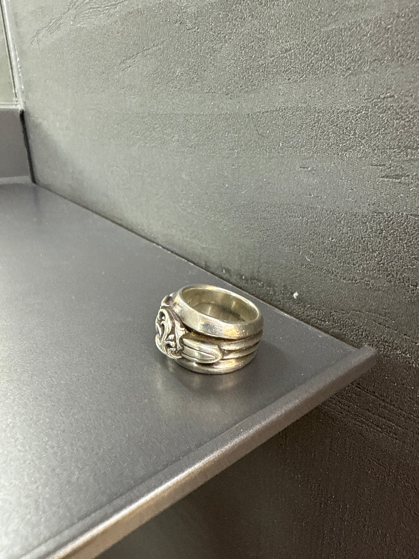 Chrome Hearts Dagger heart ring