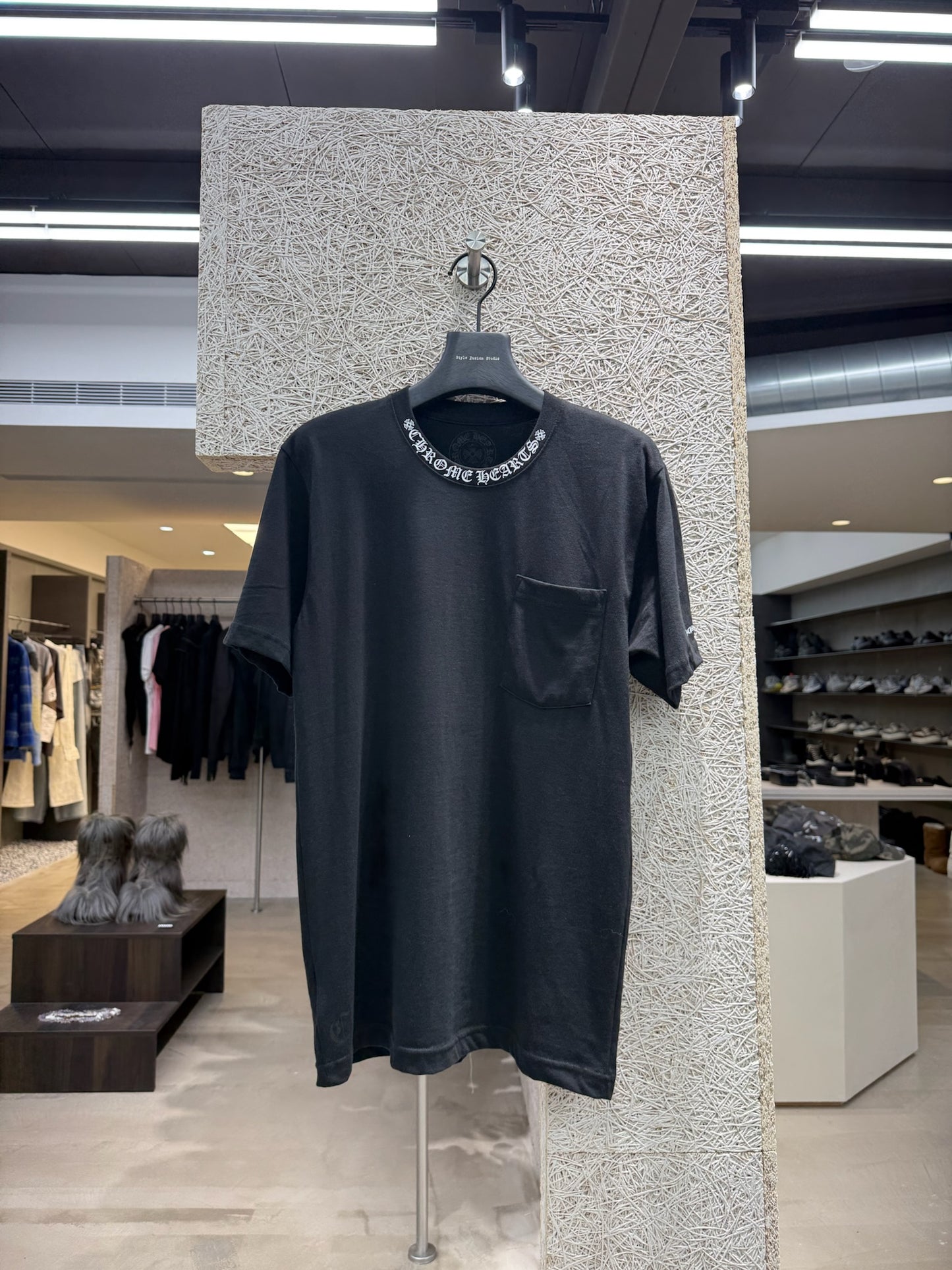 Chrome Hearts neck logo T-shirt
