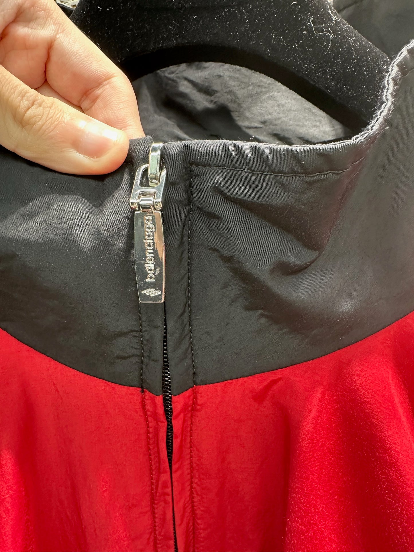 Balenciaga 3B Off-shoulder Tracksuit