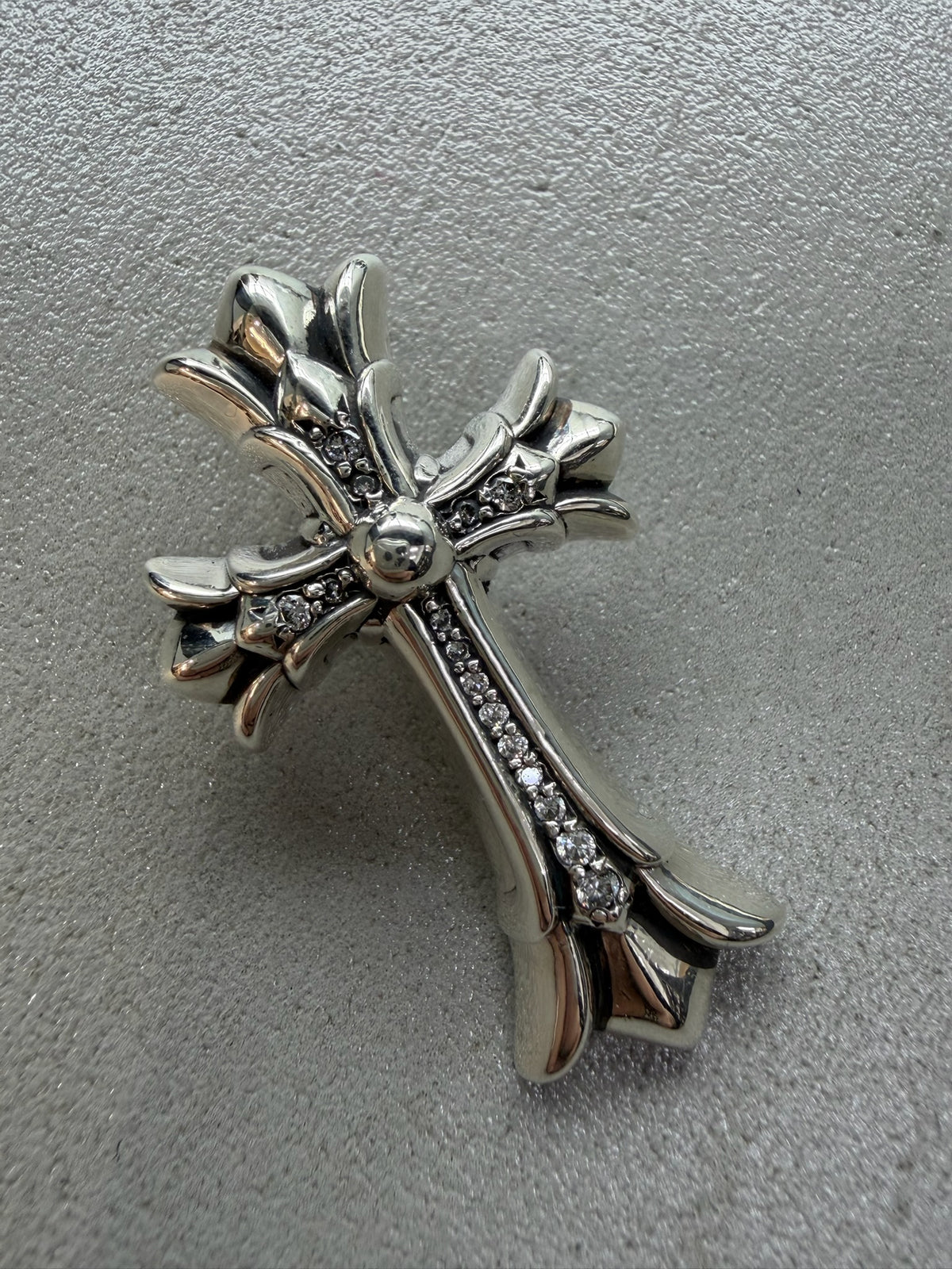 Chrome Hearts Double Cross DBL Pendant with Diamonds