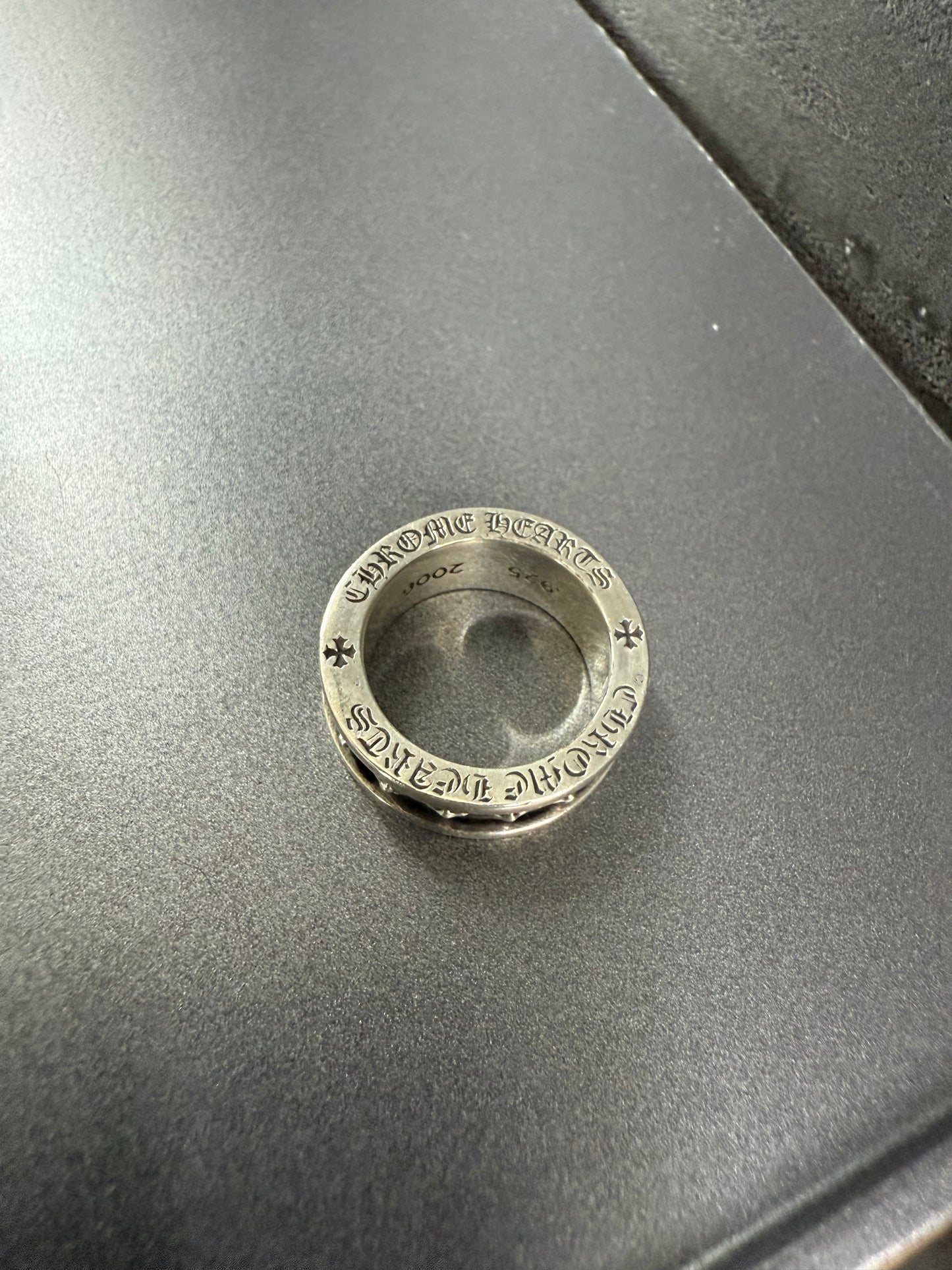 Chrome Hearts mini plus ring