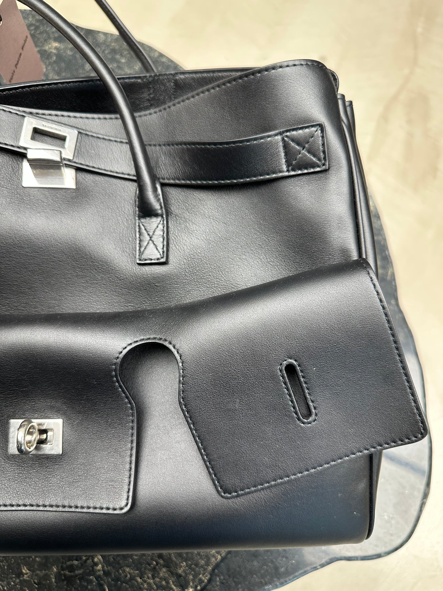 Balenciaga Bel Air Carry All Bag Medium