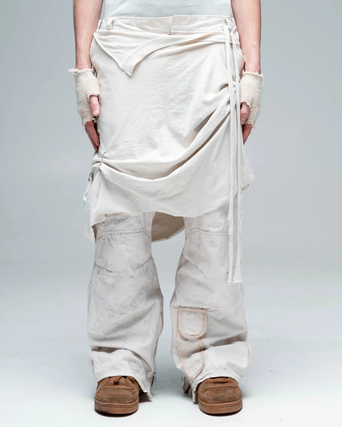 Esprit Escalier Dragged Graft Pants