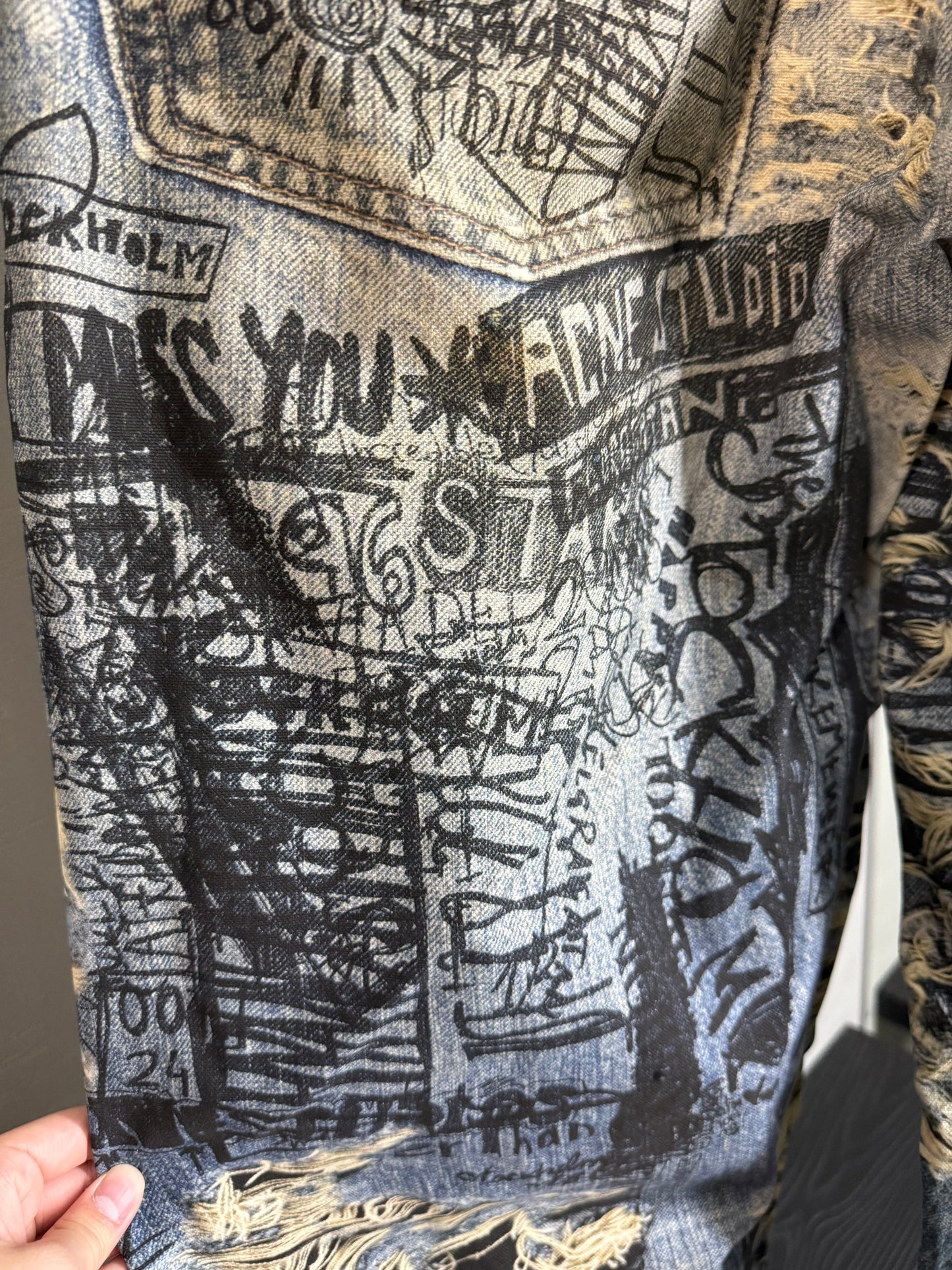Acne Studios Printed ripped jeans