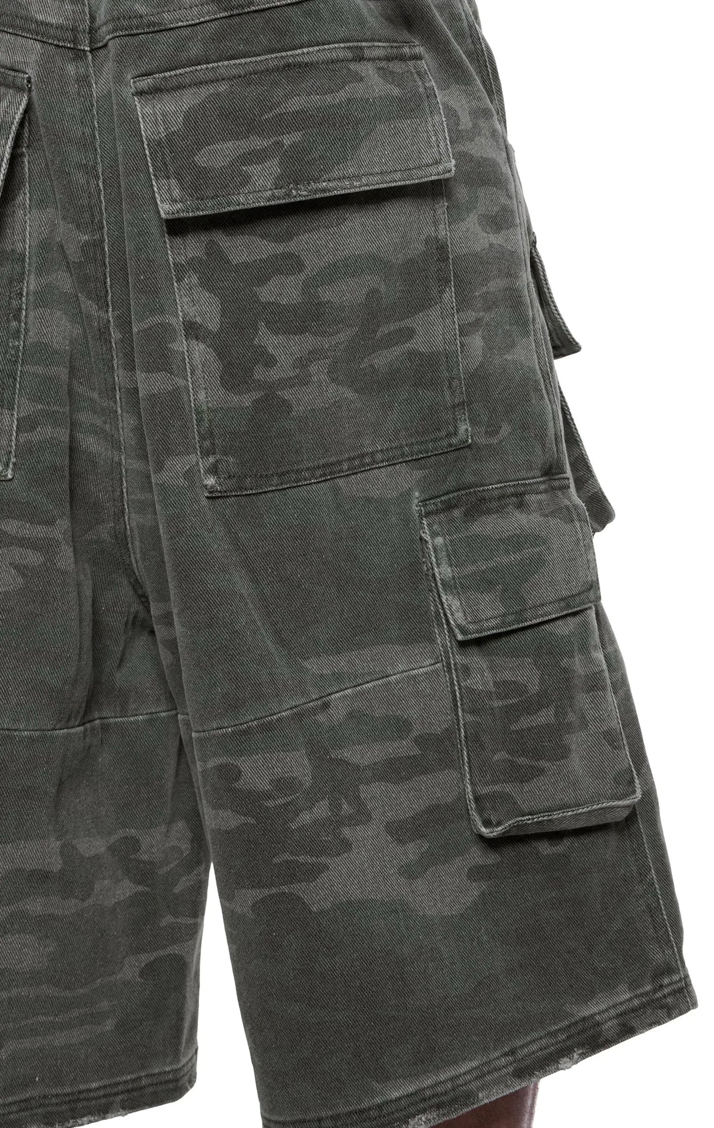 ADF CAMO CARGO SHORTS