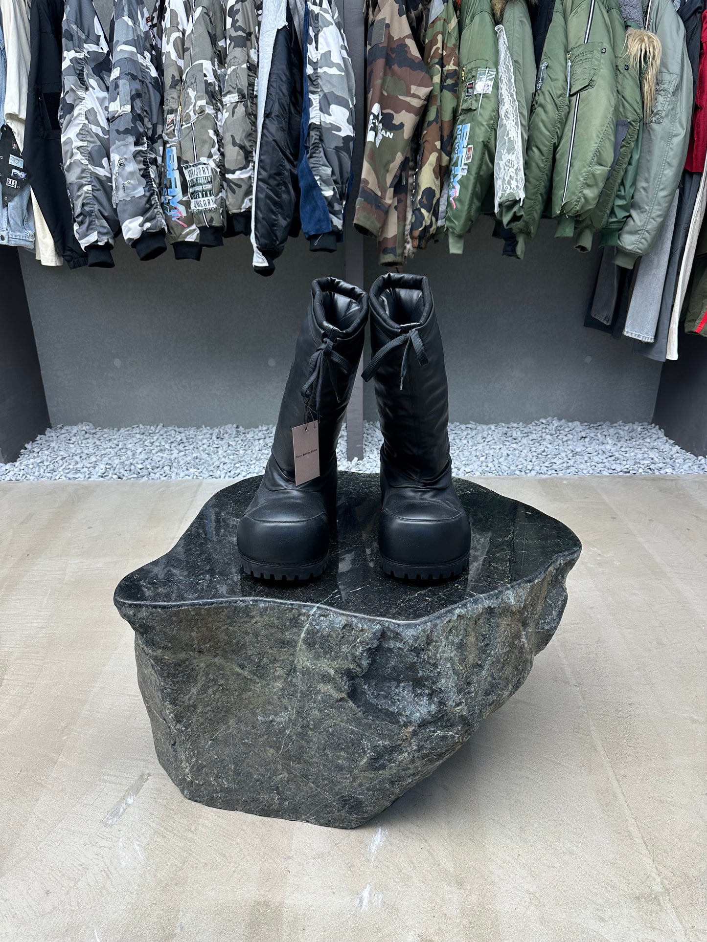 Balenciaga Alaska leather boots high