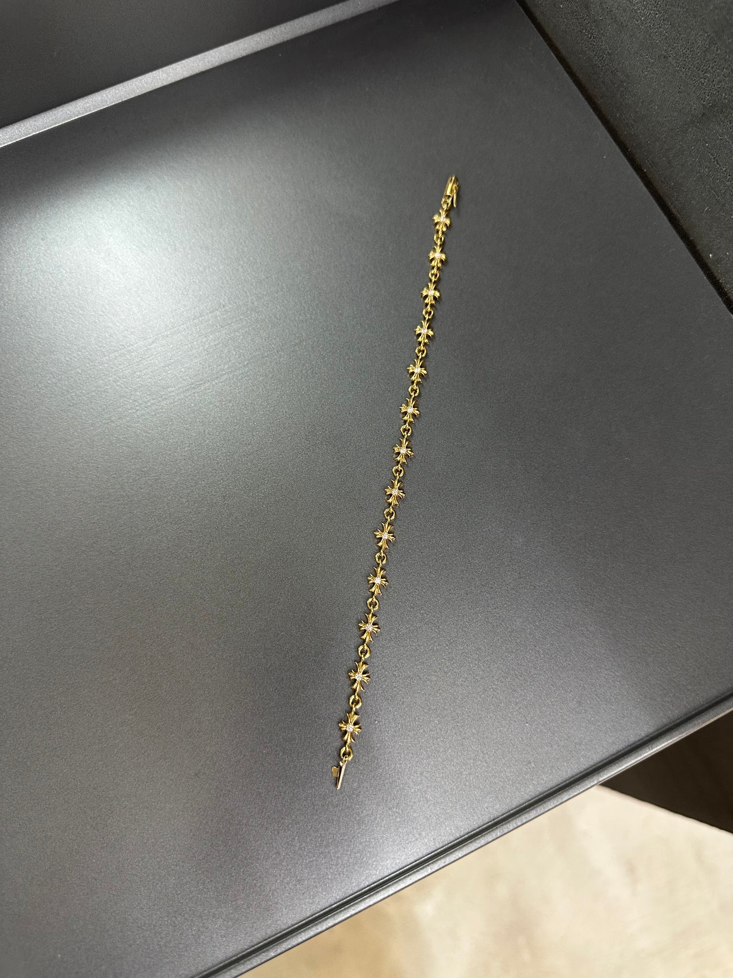Chrome Hearts 22k Tiny e bracelet with diamonds 13 links