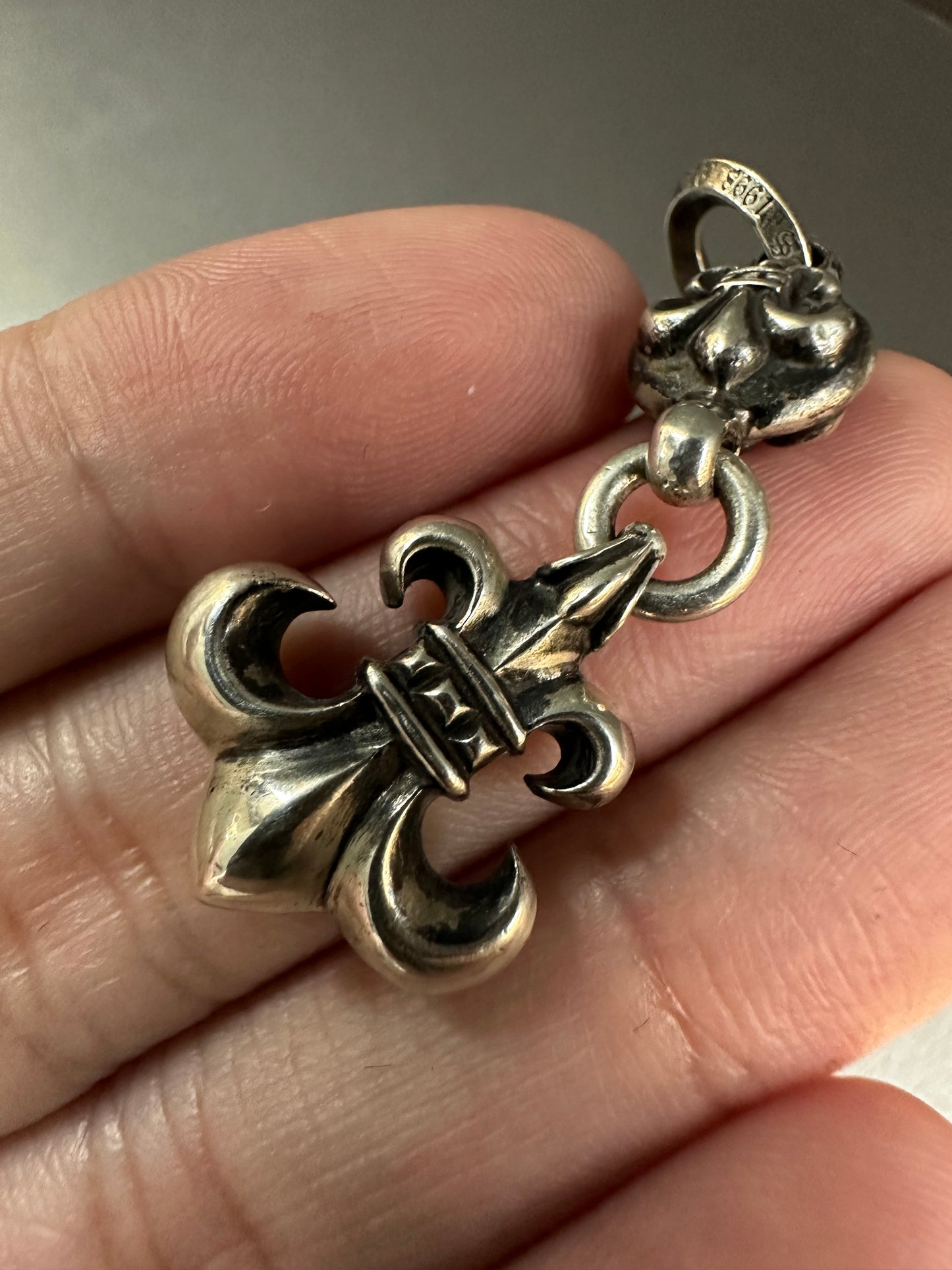 Chrome Hearts Ball Fleur Pendant
