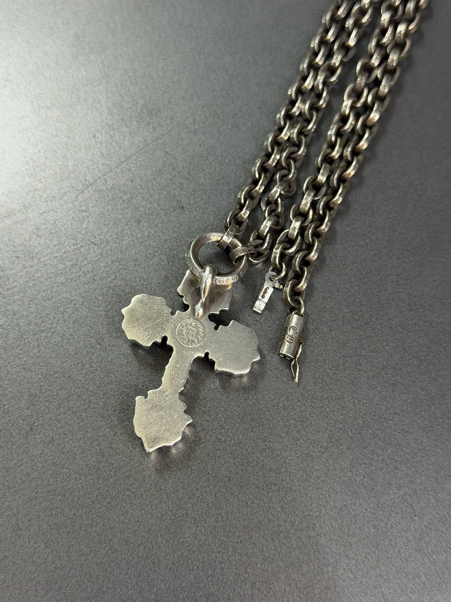 Chrome Hearts Filigree Cross Pendant With Paperchain