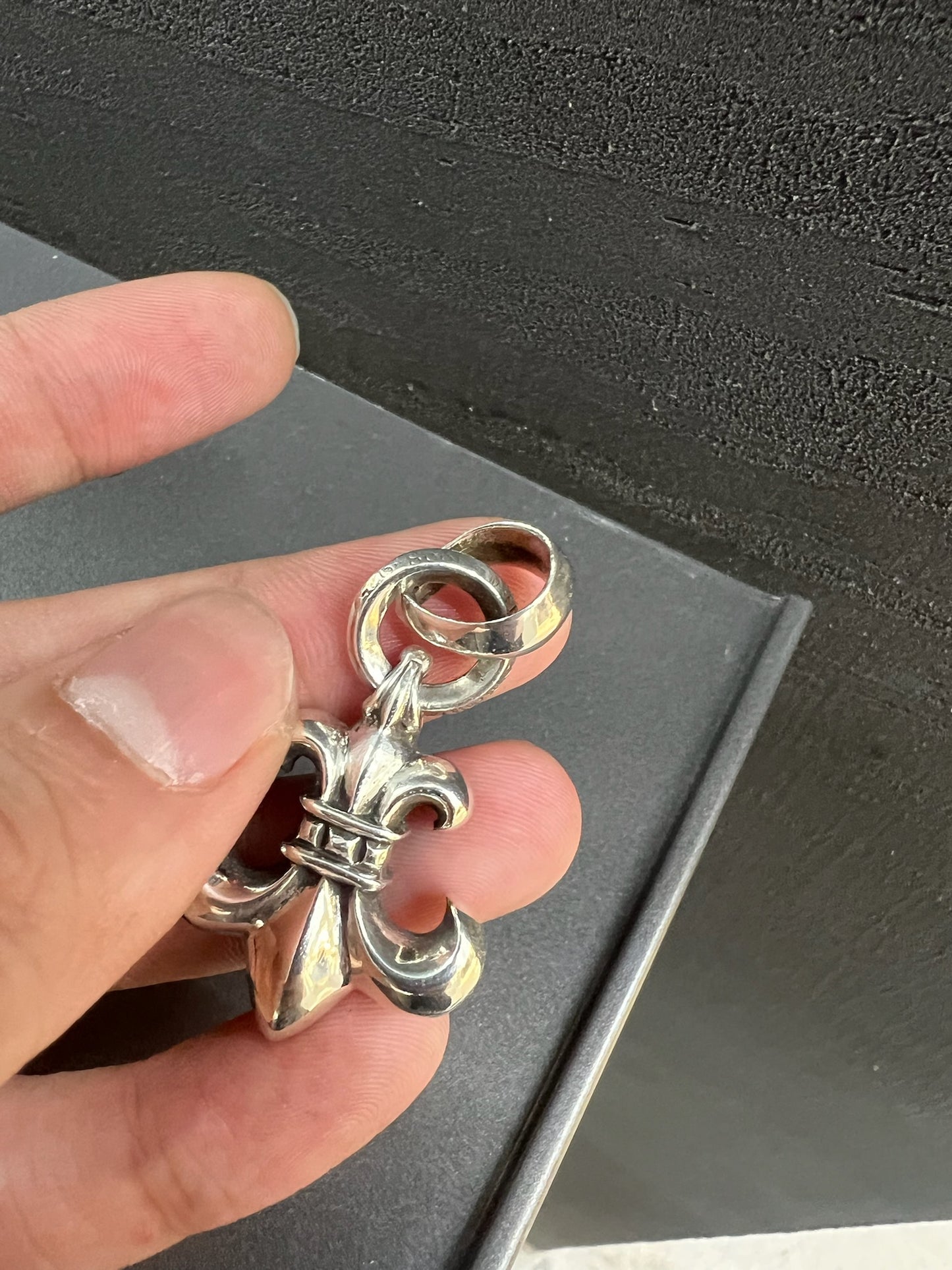 Chrome Hearts fleur pendant