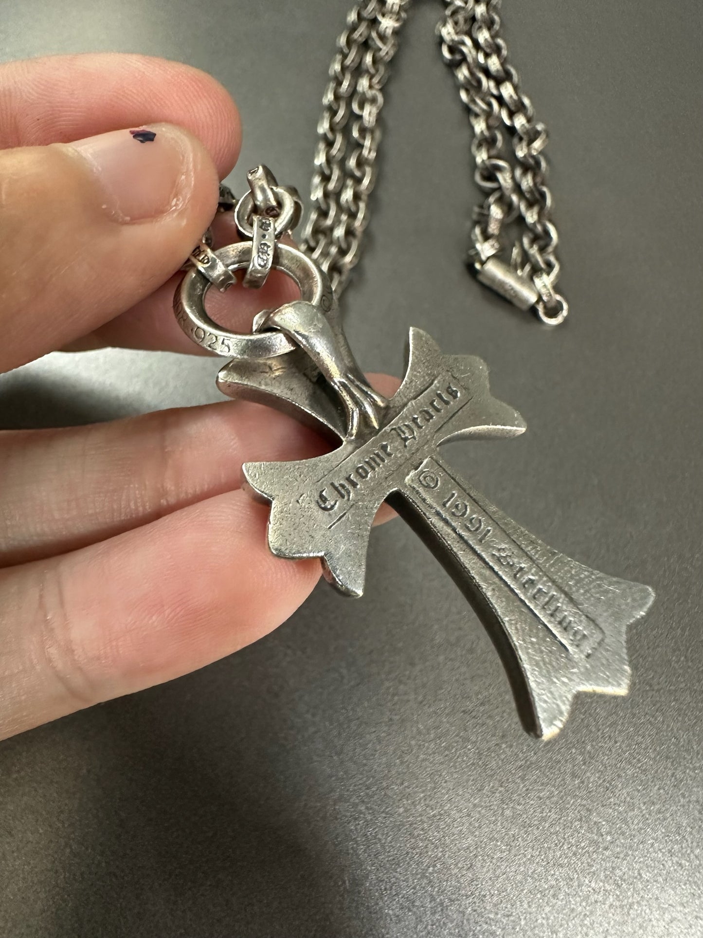 Chrome Hearts Cross pendant with paperchain