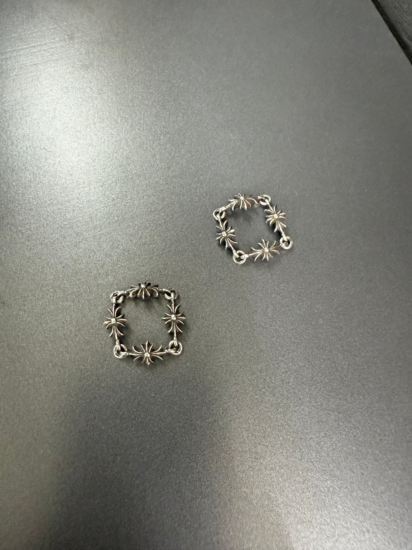 Chrome Hearts Tiny E CH plus ring