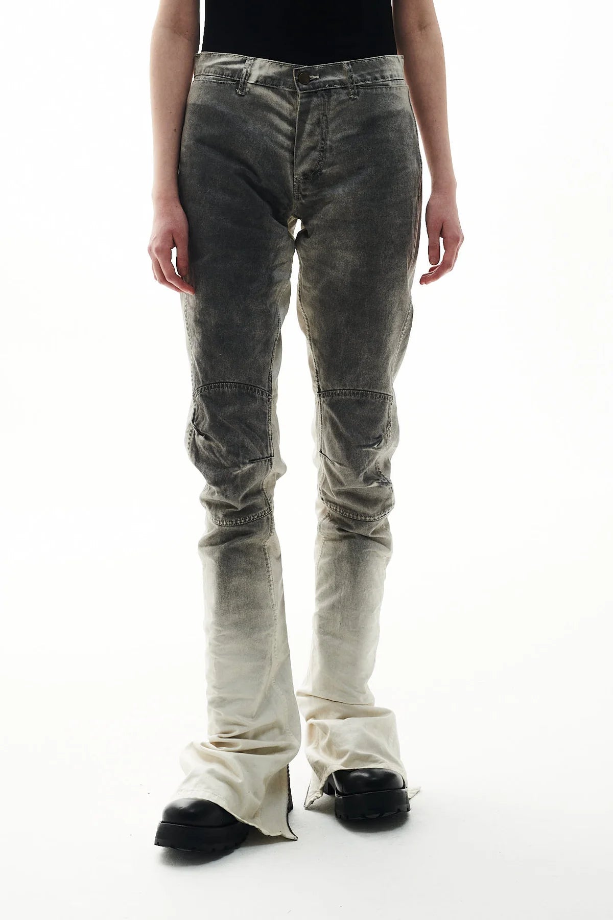 P.L.N.
BIKER PANTS - DIRTY WHITE