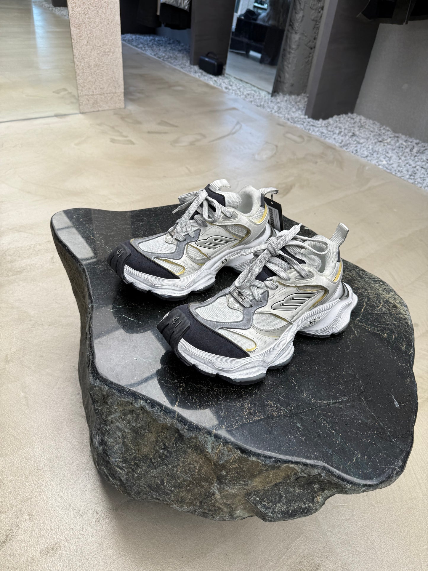 Balenciaga Cargo sneakers