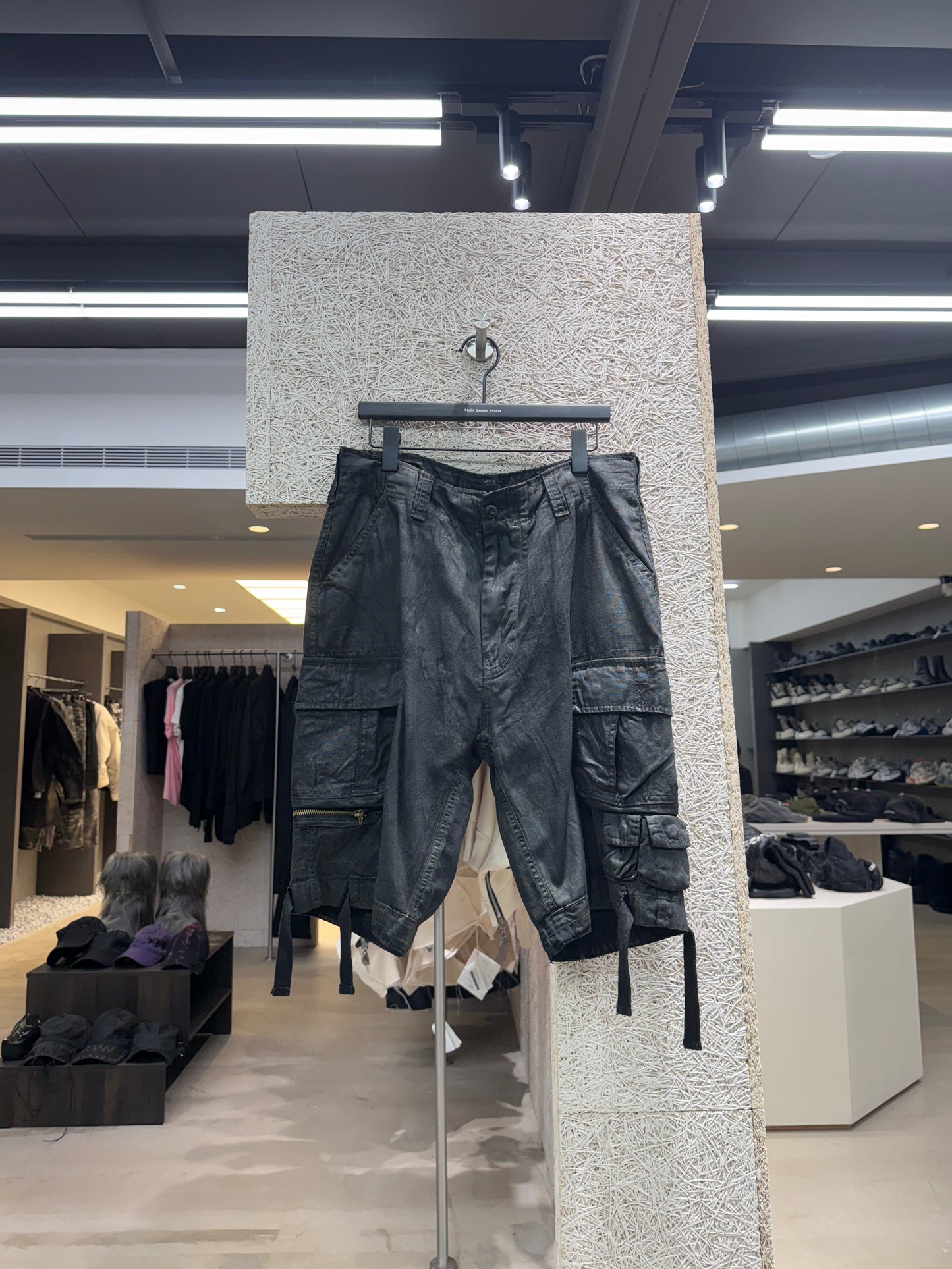 P.L.N. Oilskin Cargo Short