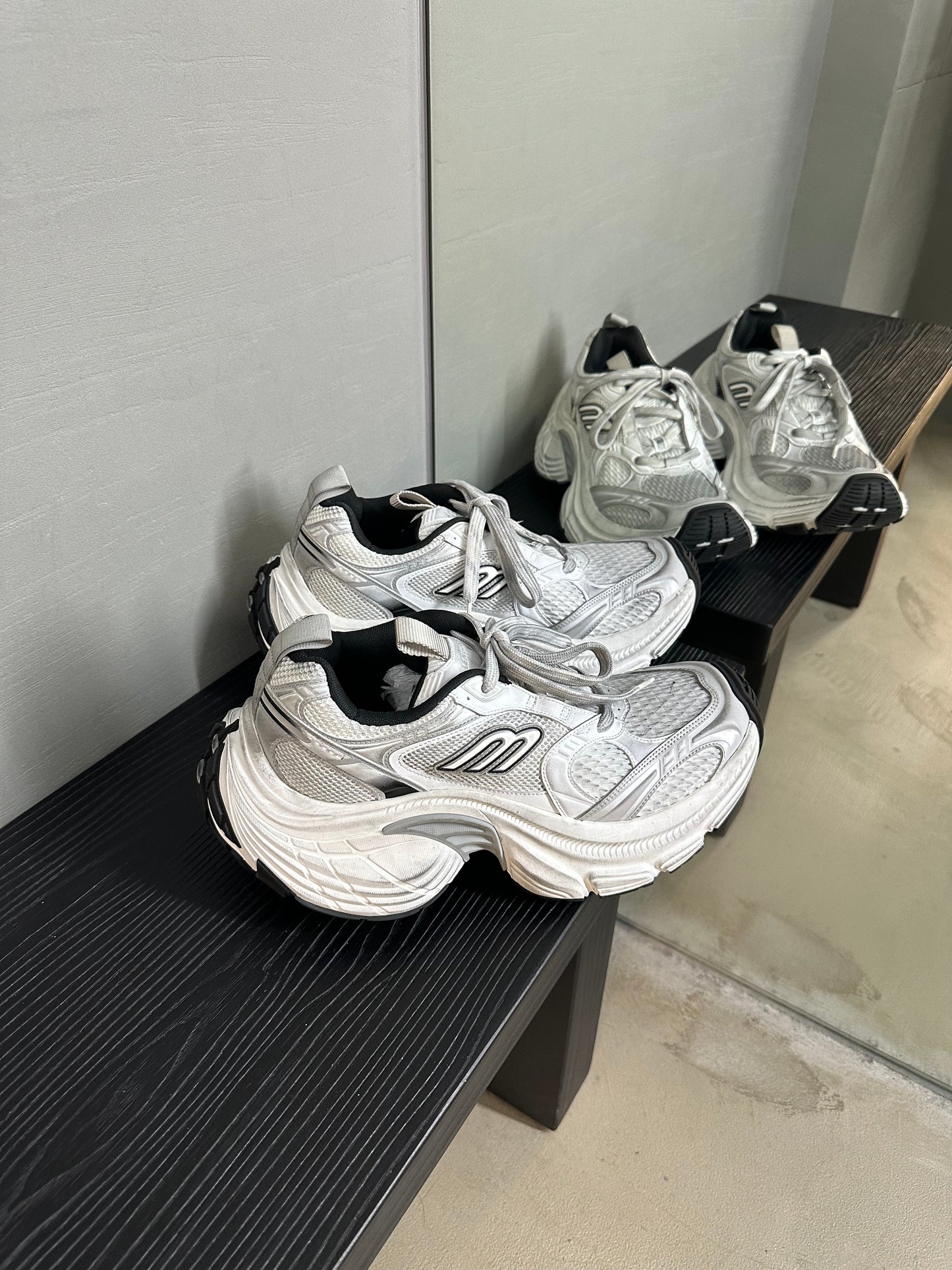 Balenciaga 10XL Sneakers