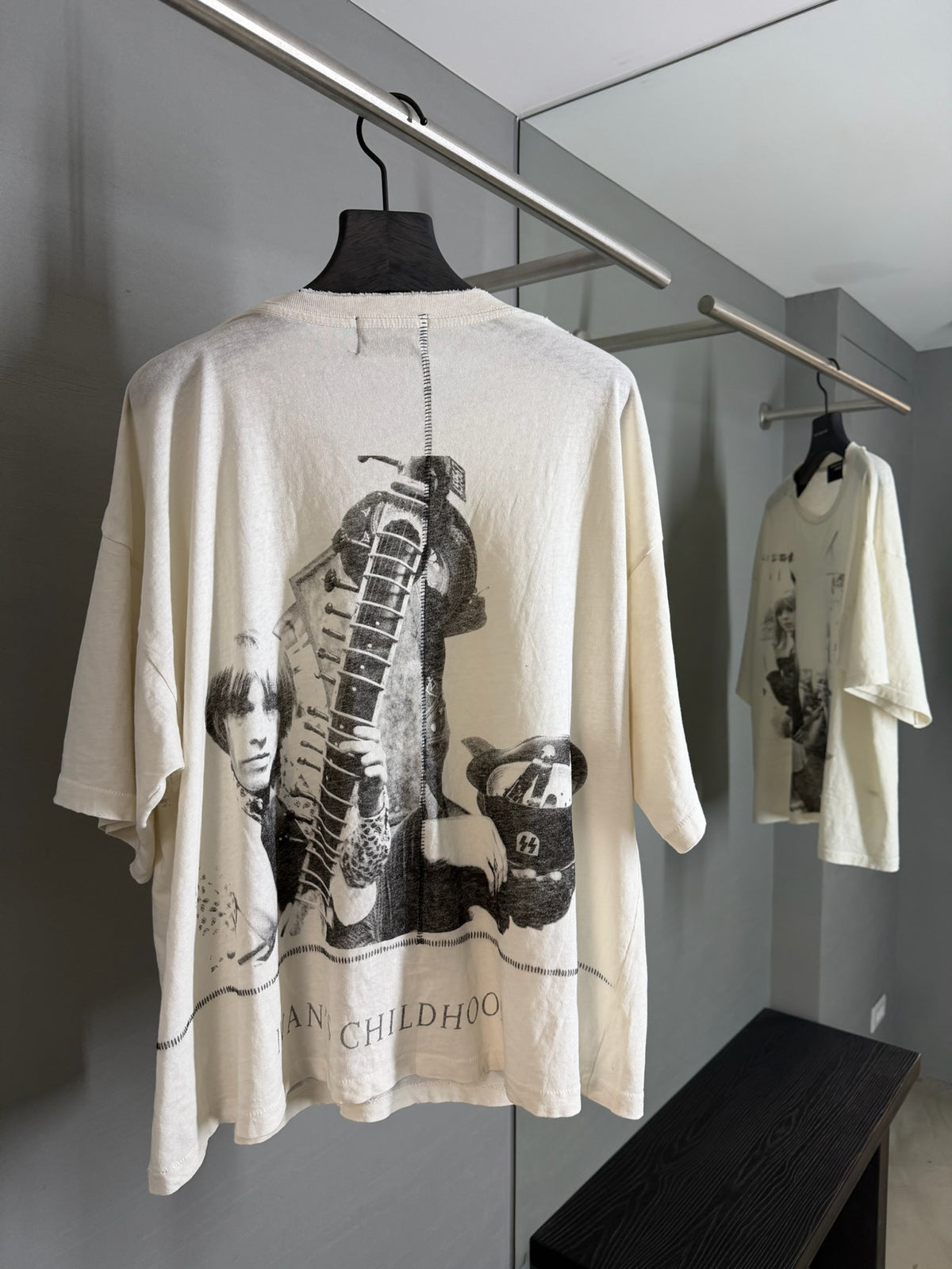 Enfants Riches Déprimés
Ivan's Childhood graphic-print T-shirt