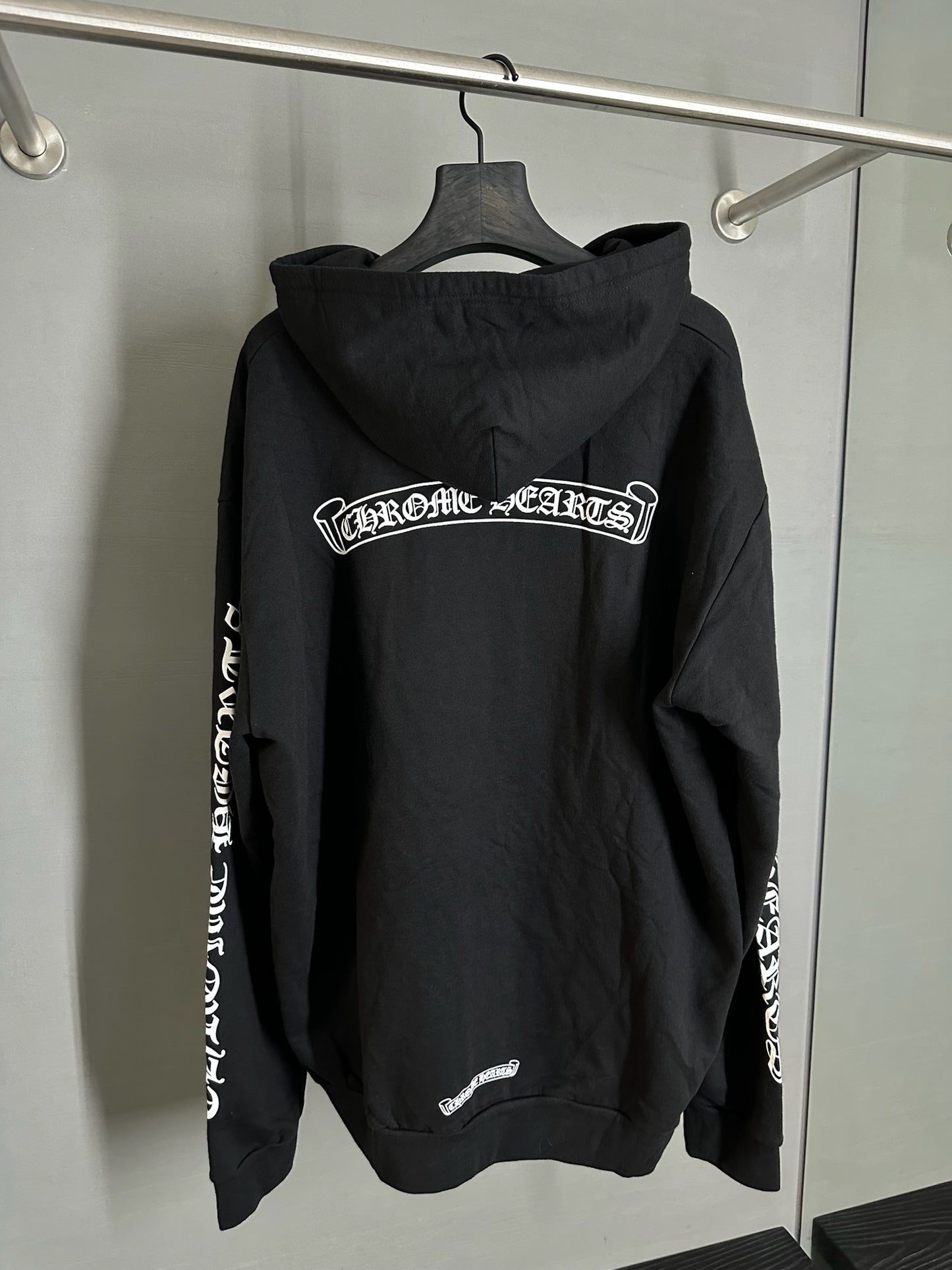 Chrome Hearts Scroll Logo Zip-up