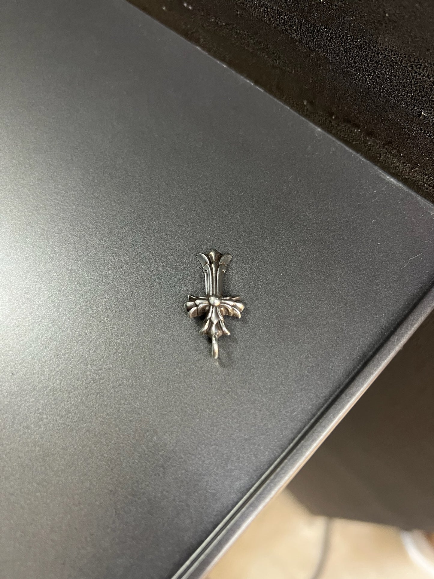 Chrome Hearts Double Cross Pendant
