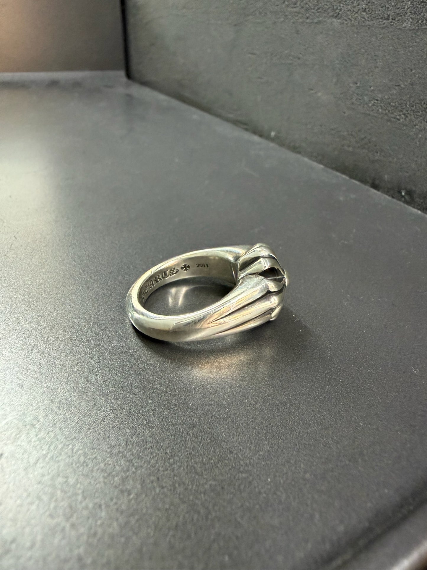 Chrome Hearts Cut Out Maltese Plus Ring