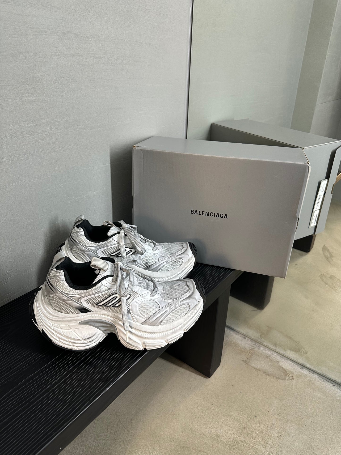Balenciaga 10XL Sneakers