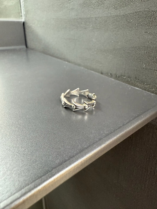 Chrome Hearts cross tail ring