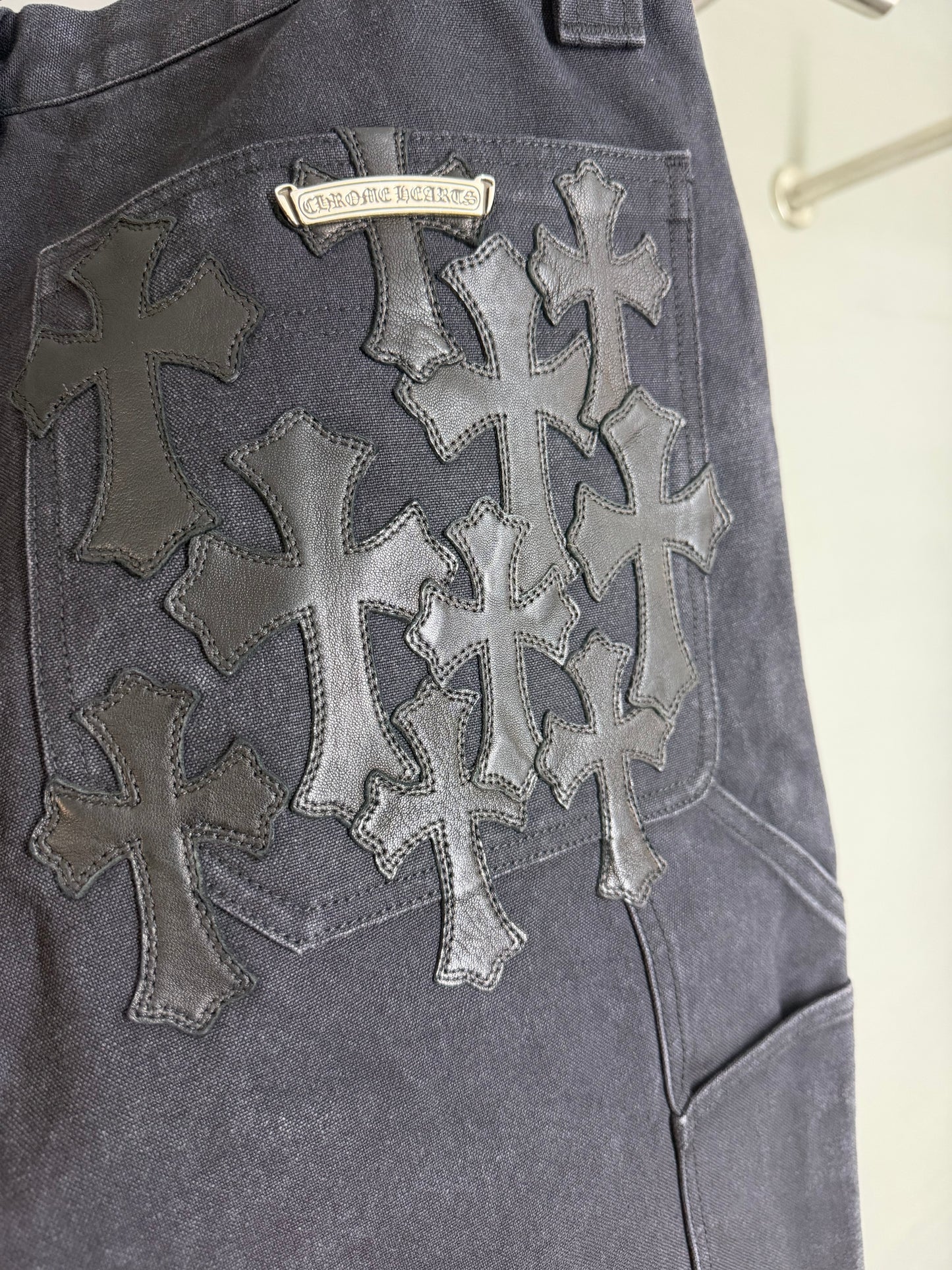 Chrome Hearts Cemetery Cross Patch Carpenter Shorts
