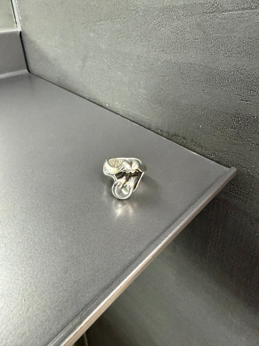 Chrome Hearts rolling stone ring