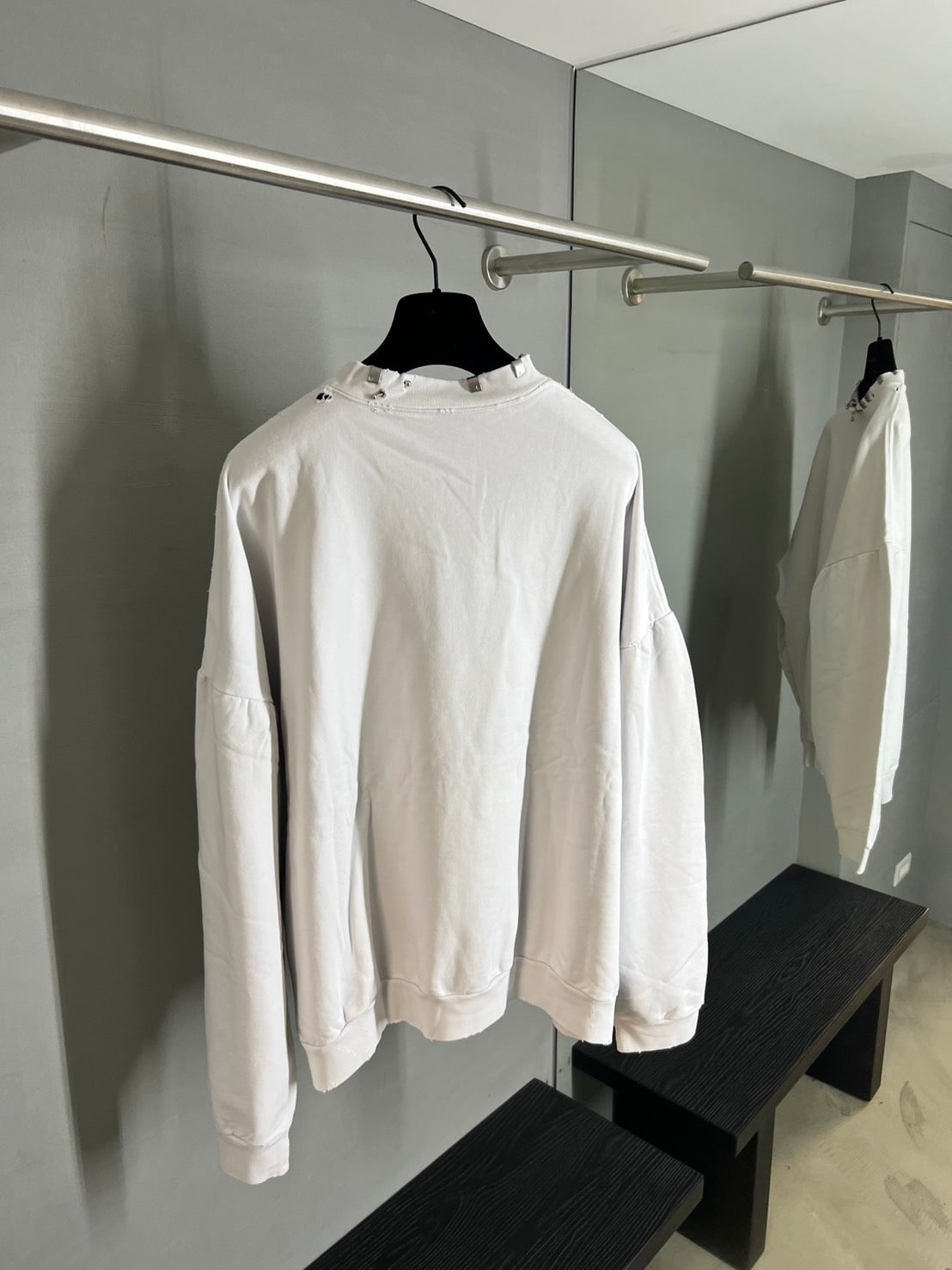 Balenciaga Pierced Round Sweatshirt Men Oversized