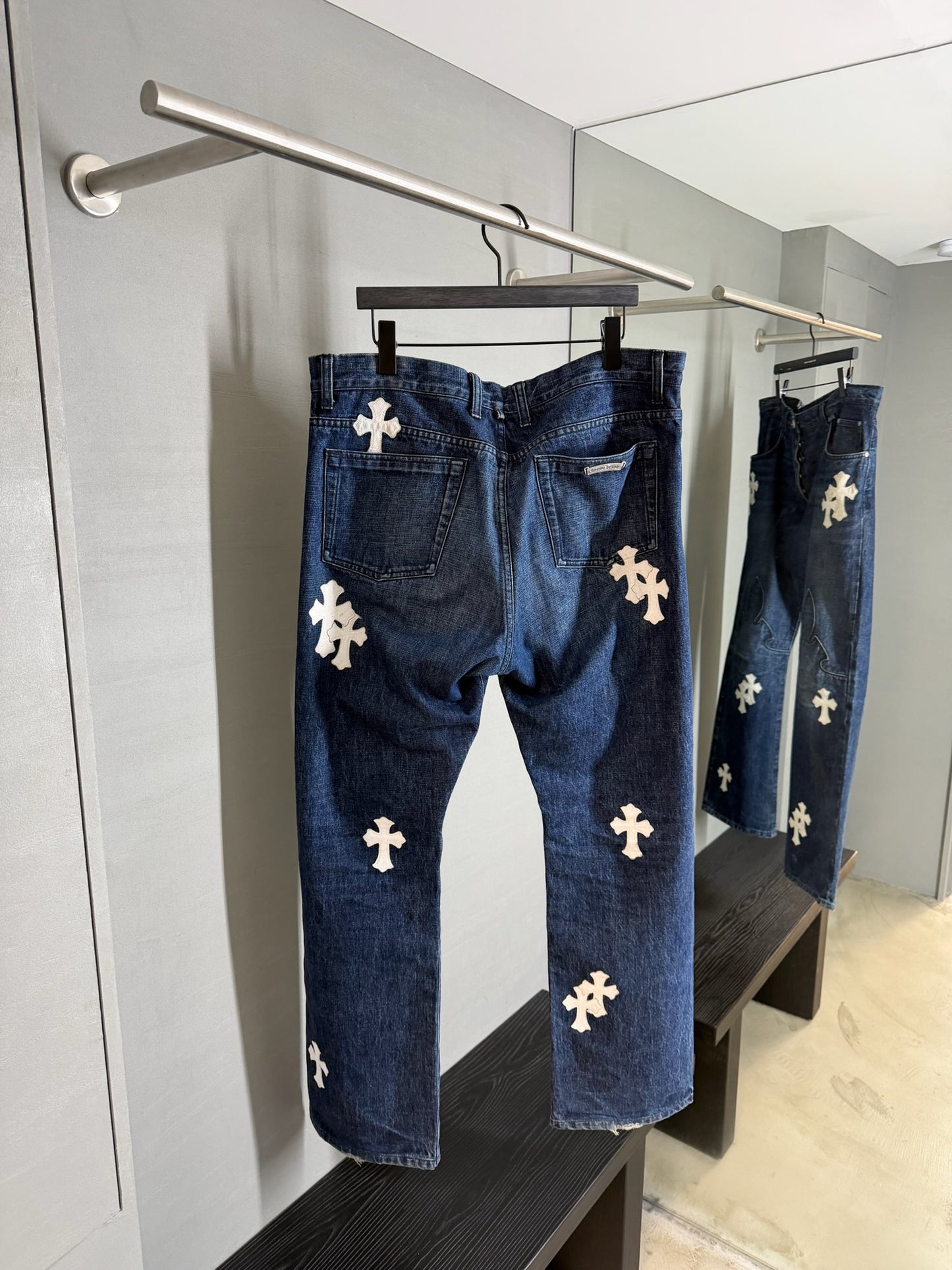 Chrome Hearts Fleur Knee Cross Patch Jeans