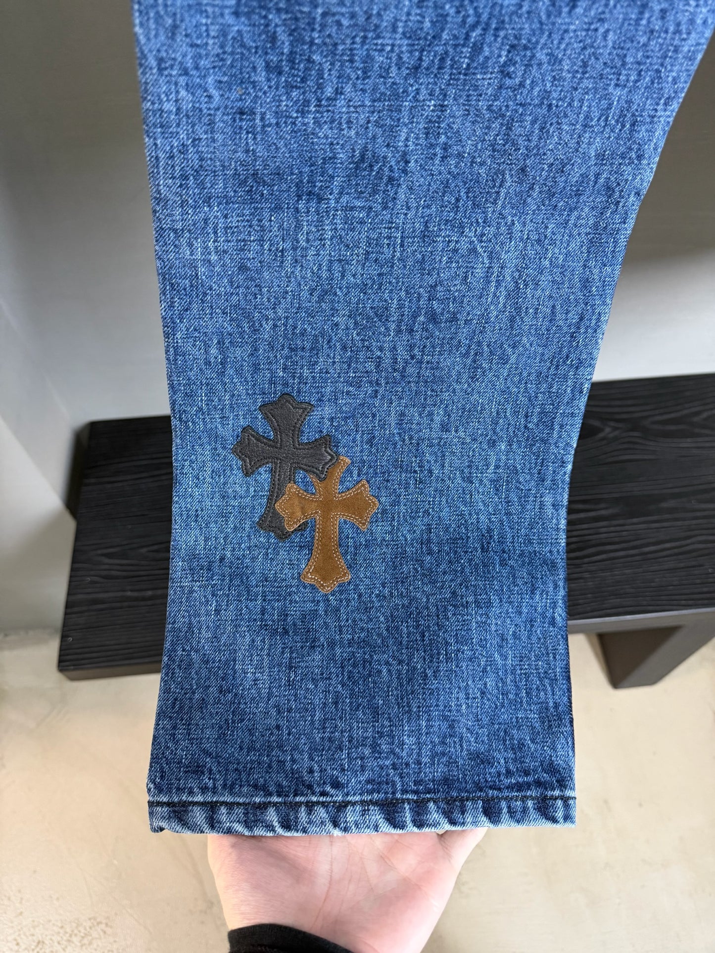 Chrome Hearts Cross Patch Fleur Knee Jeans