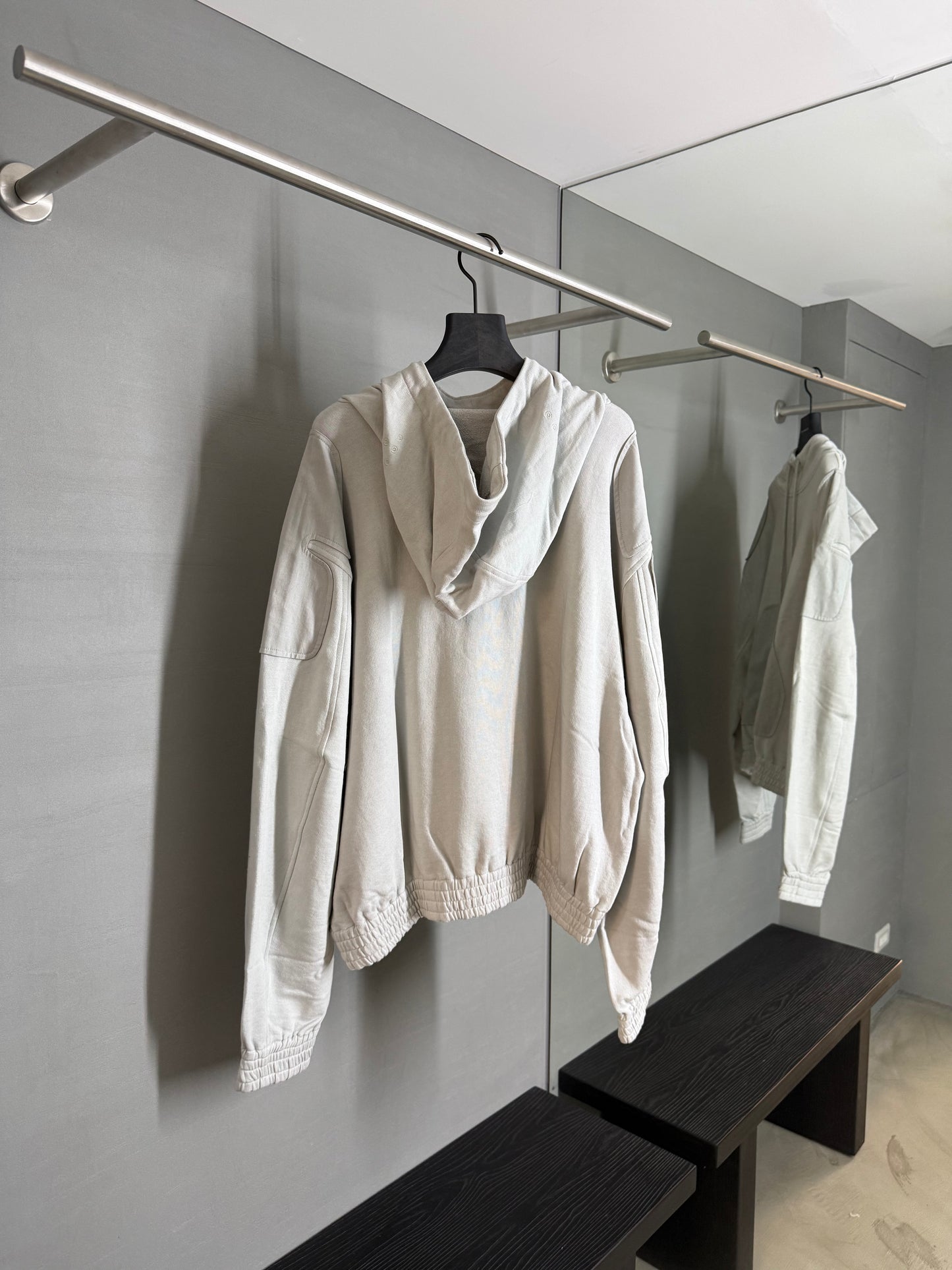 TONDOLO SHOULDER PATCH HOODIE