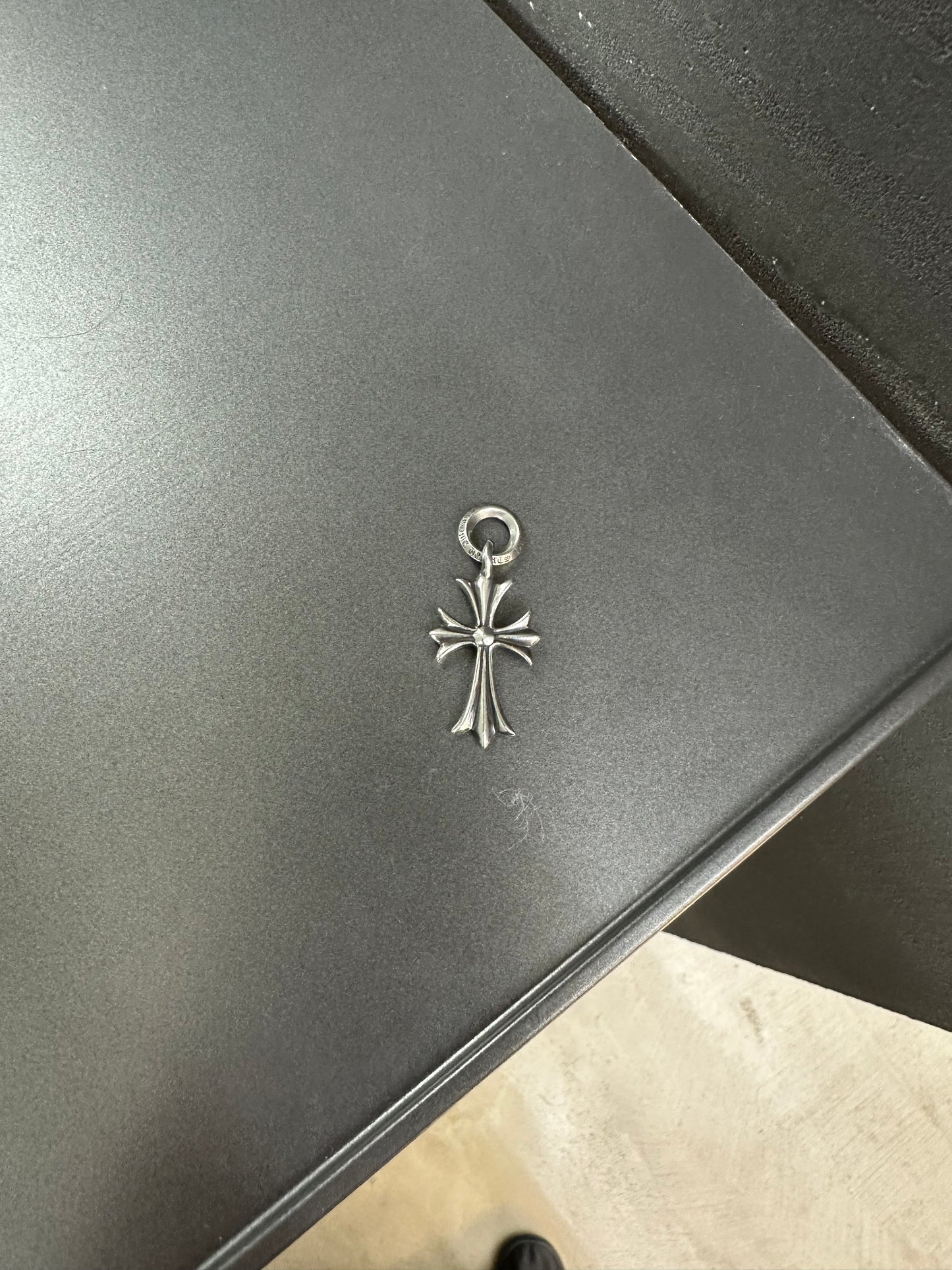 Chrome Hearts Tiny Cross Pendant