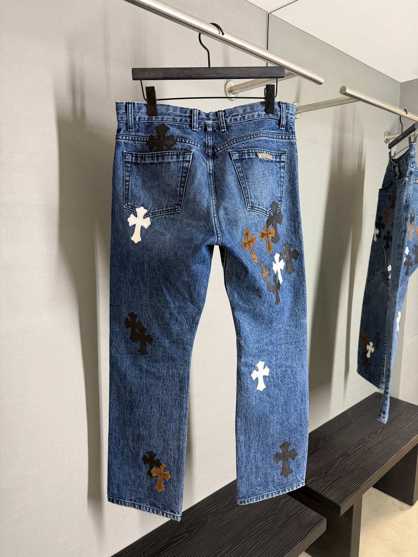 Chrome Hearts Fleur Knee Cross Patch Jeans