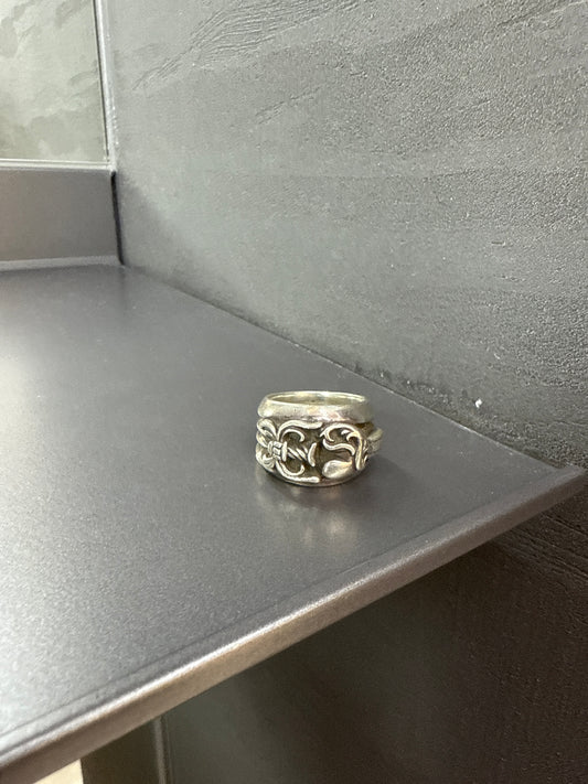 Chrome Hearts Dagger heart ring