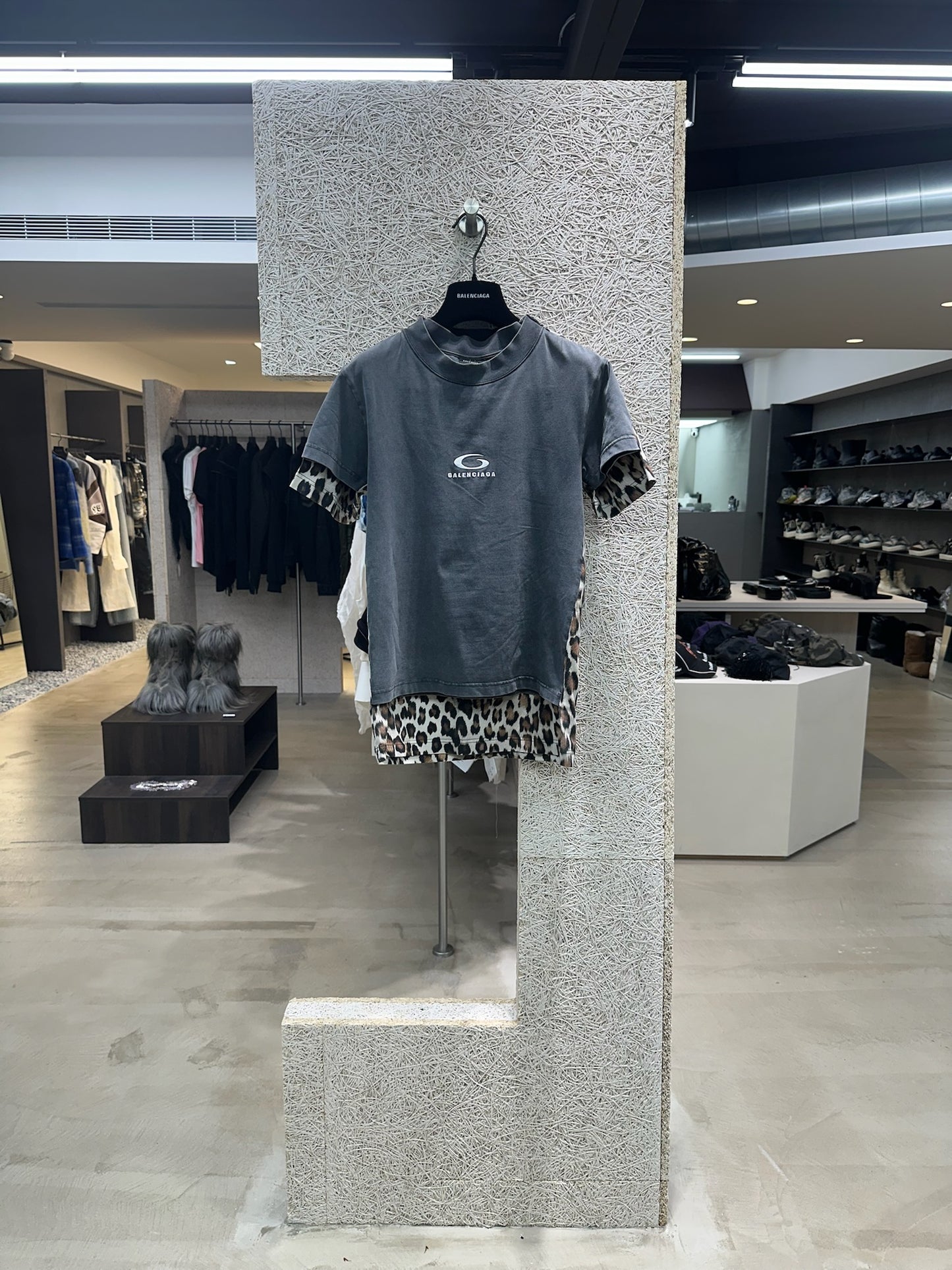 Balenciaga Loop Sports Icon Leopard T-shirt