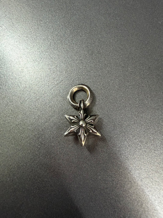 Chrome Hearts 6 Points Star Charm