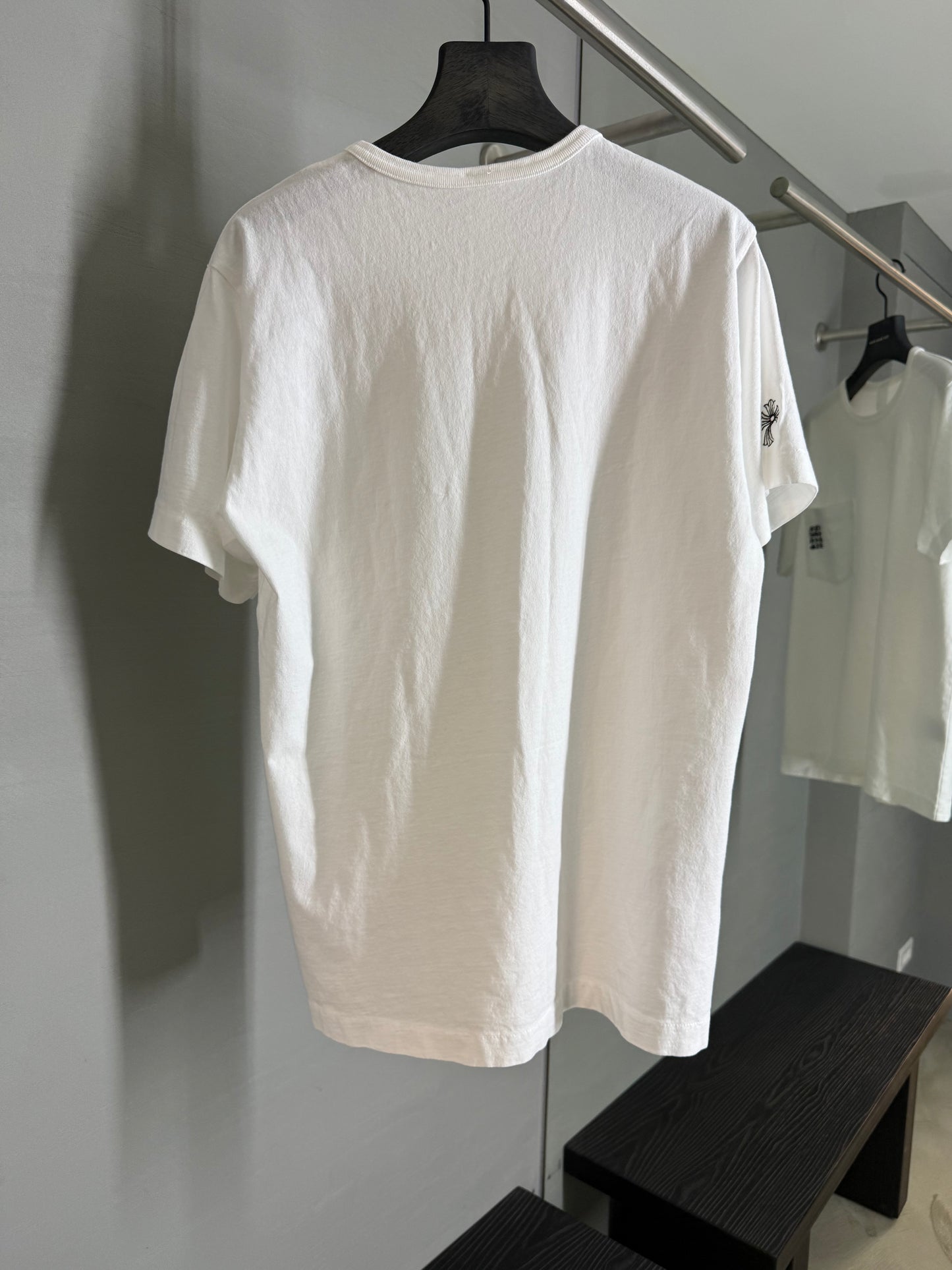 Chrome Hearts Sanskrit
Cross Embroidered T-shirt