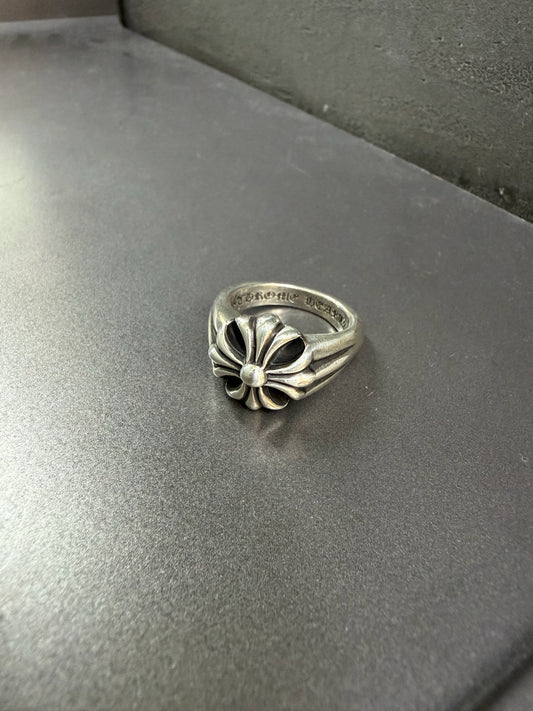 Chrome Hearts Cut Out Maltese Plus Ring