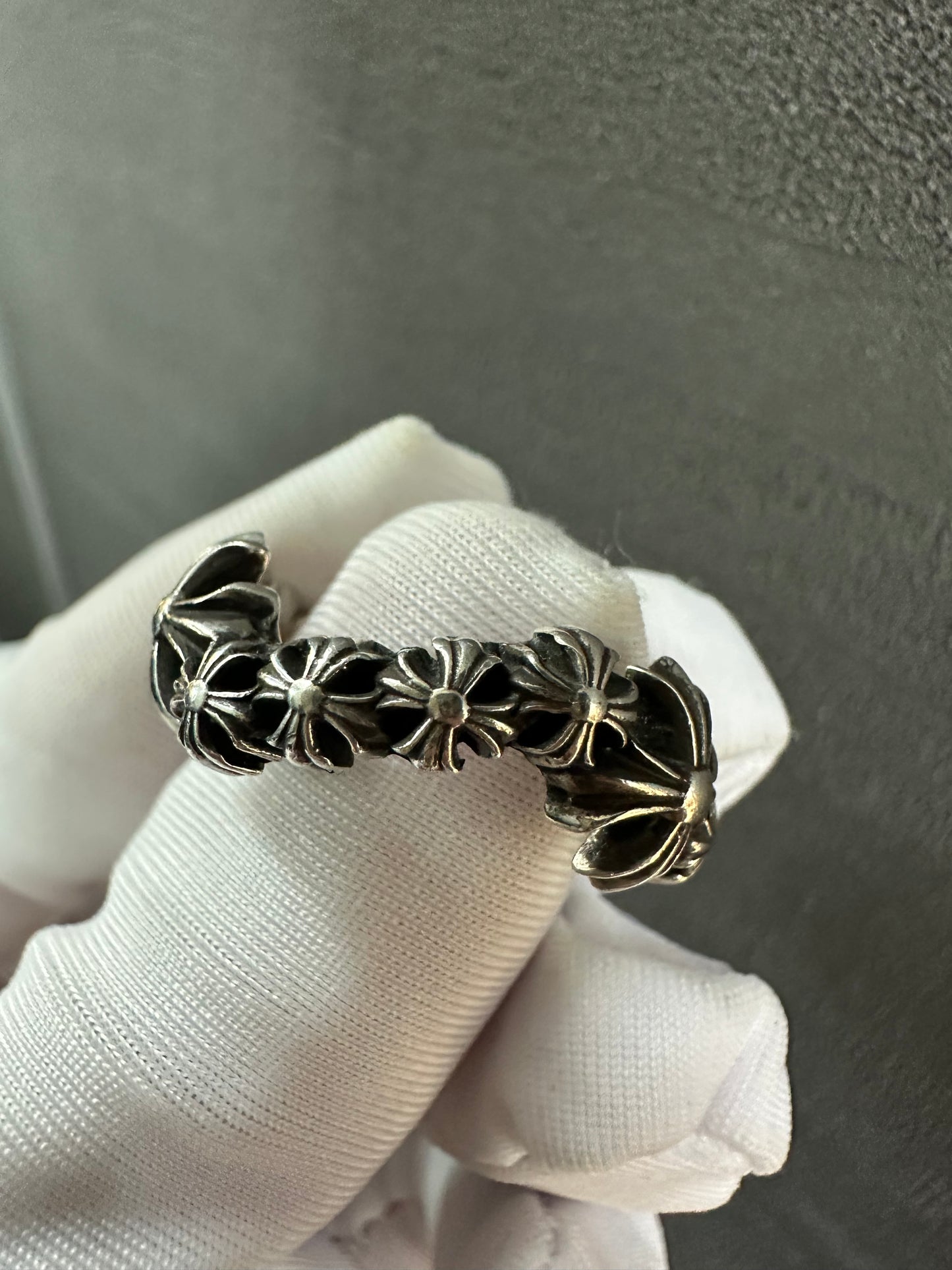 Chrome Hearts Twisted Wave Cross Ring