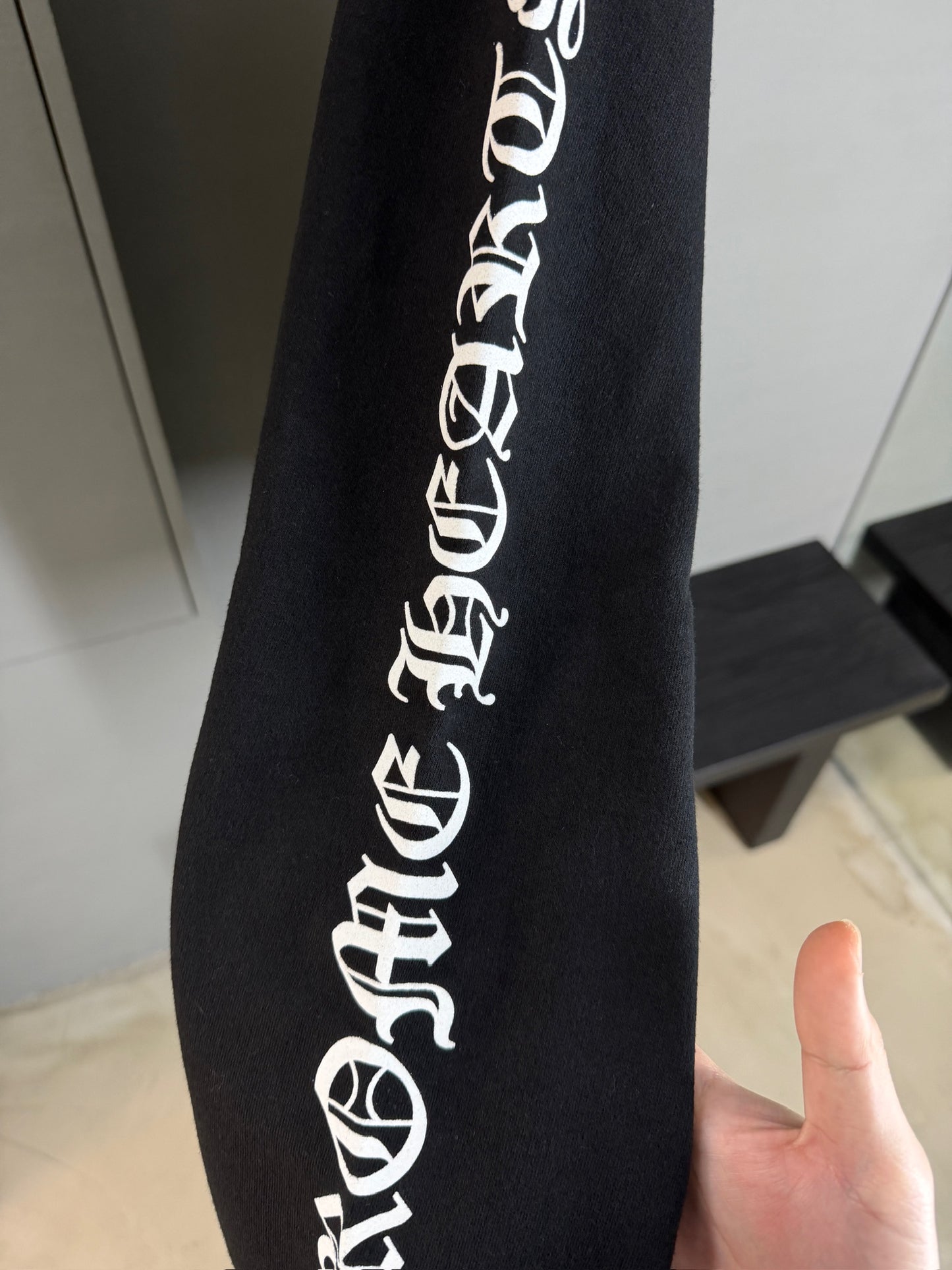 Chrome Hearts Scroll Logo Zip-up