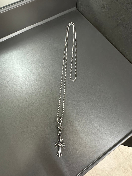 Chrome Hearts Ball Tiny Cross
Pendant