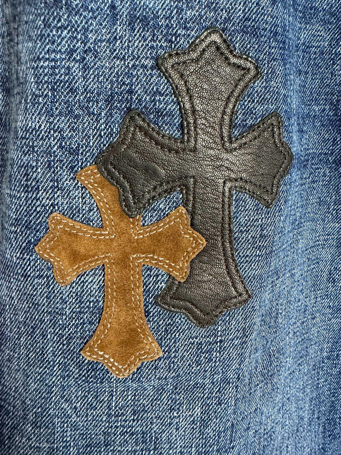Chrome Hearts Cross Patch Fleur Knee Jeans