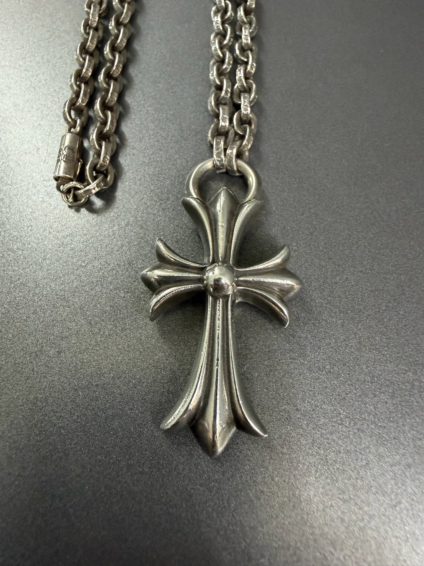 Chrome Hearts Cross Pendant with Paperchain