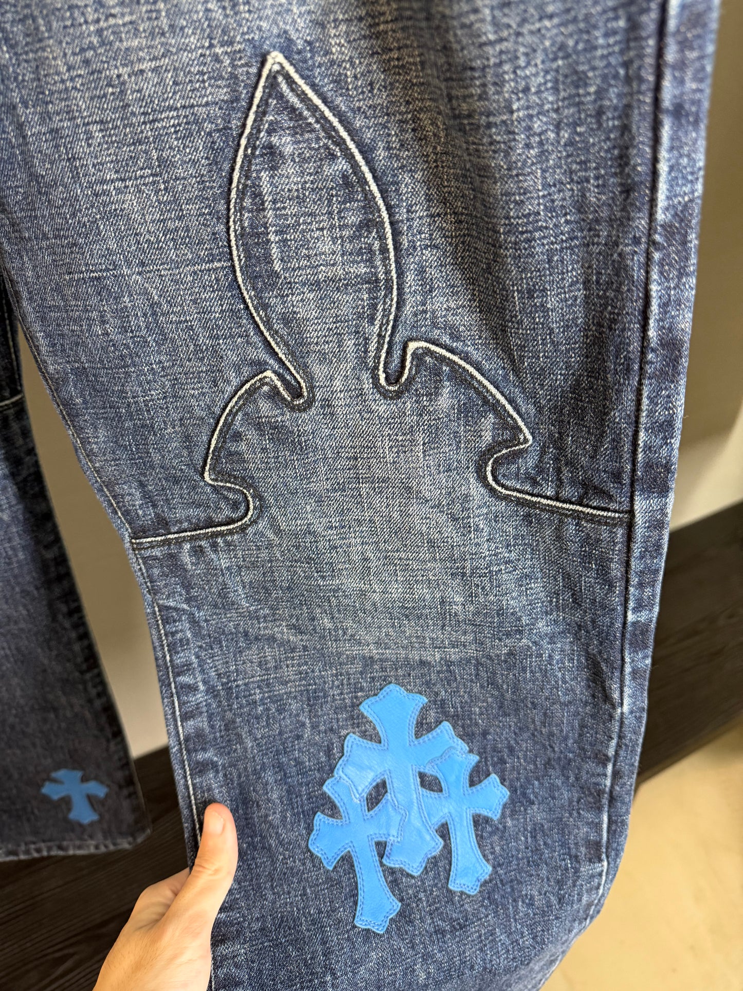 Chrome Hearts Cross Patch Fleur Jeans