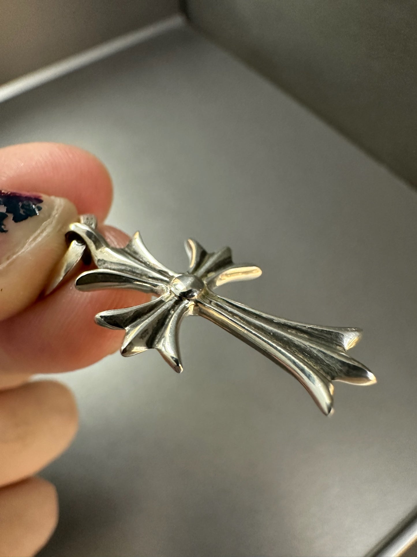 Chrome Hearts Tiny Cross pendant