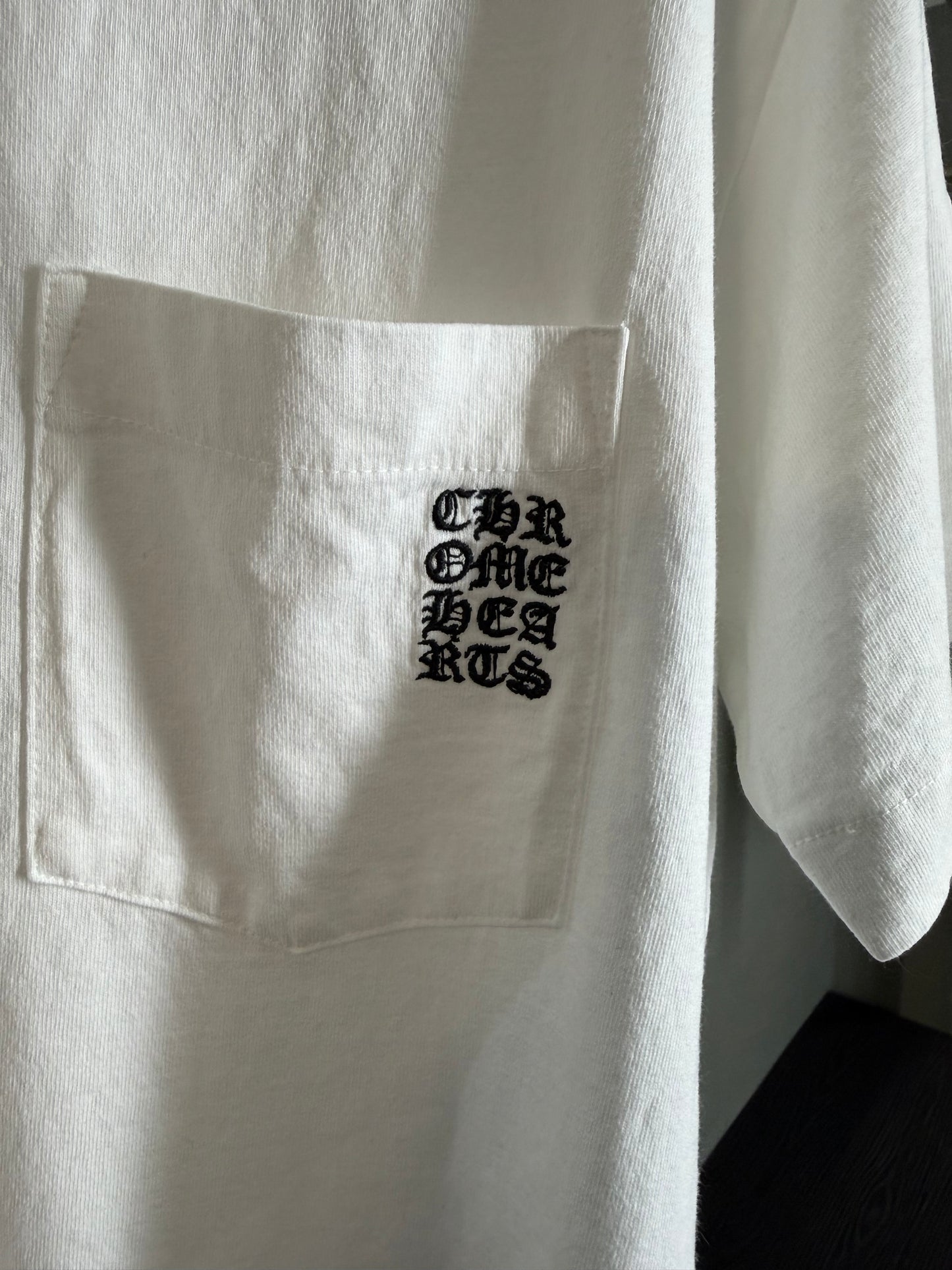 Chrome Hearts Sanskrit
Cross Embroidered T-shirt