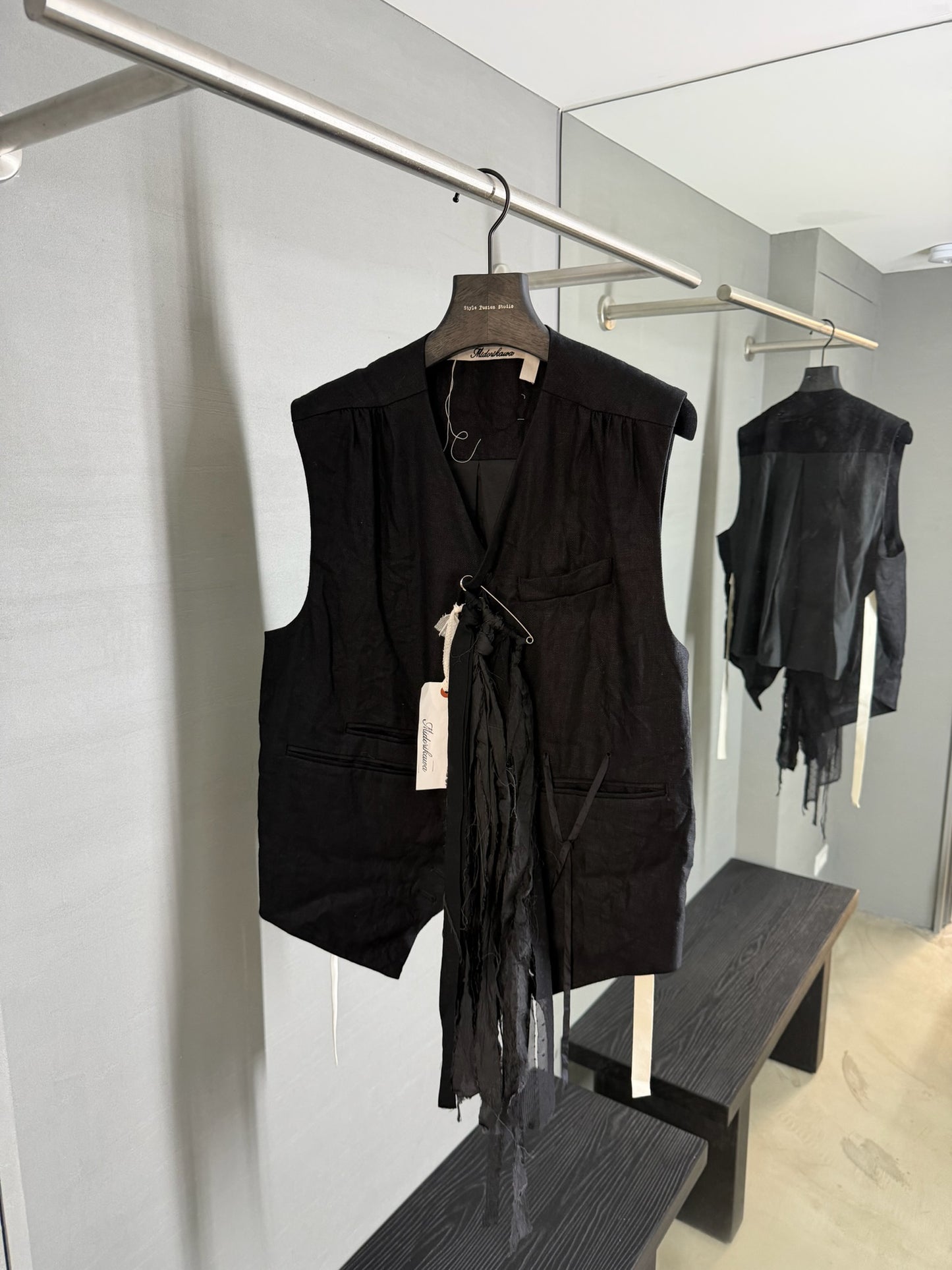 Midorikawa Linen Gilet